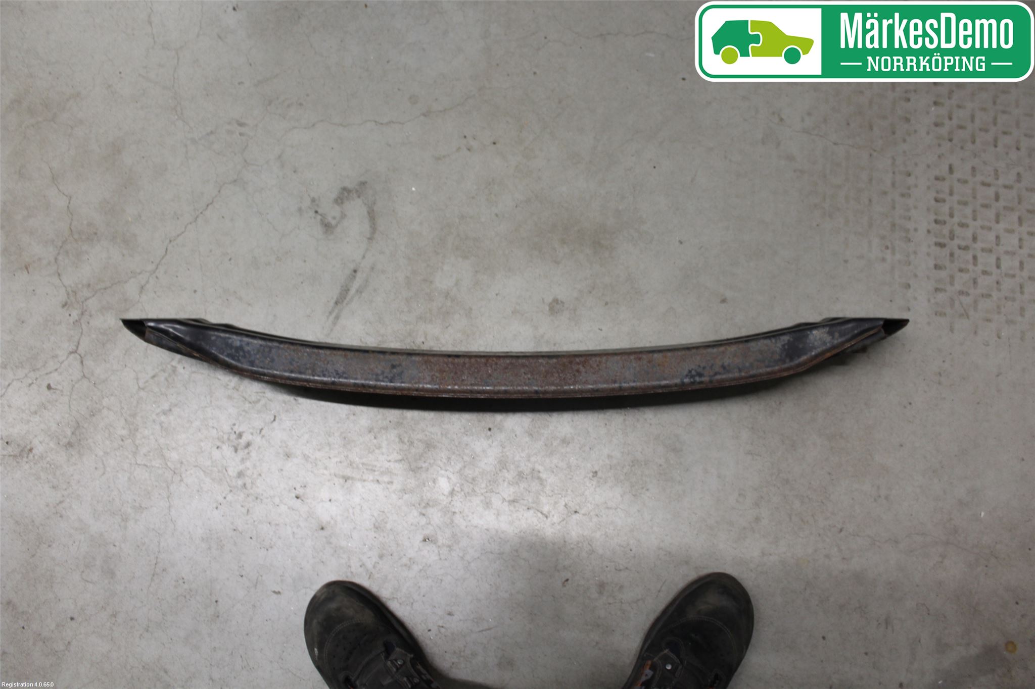 Mitsubishi COLT   04-08 Stötfångarbalk Fram