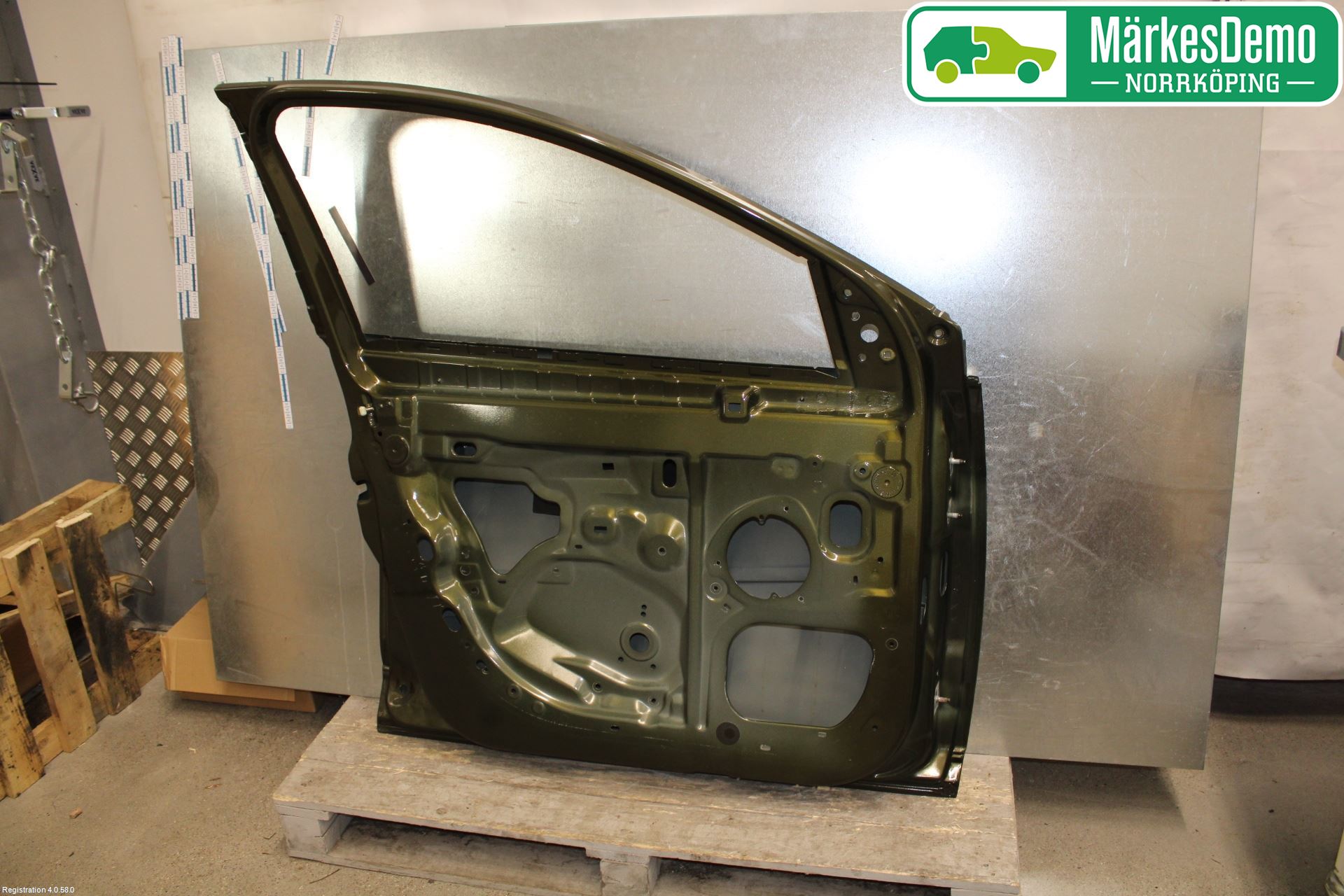 Renault MEGANE III 09-15 Dörr Fram Vänster