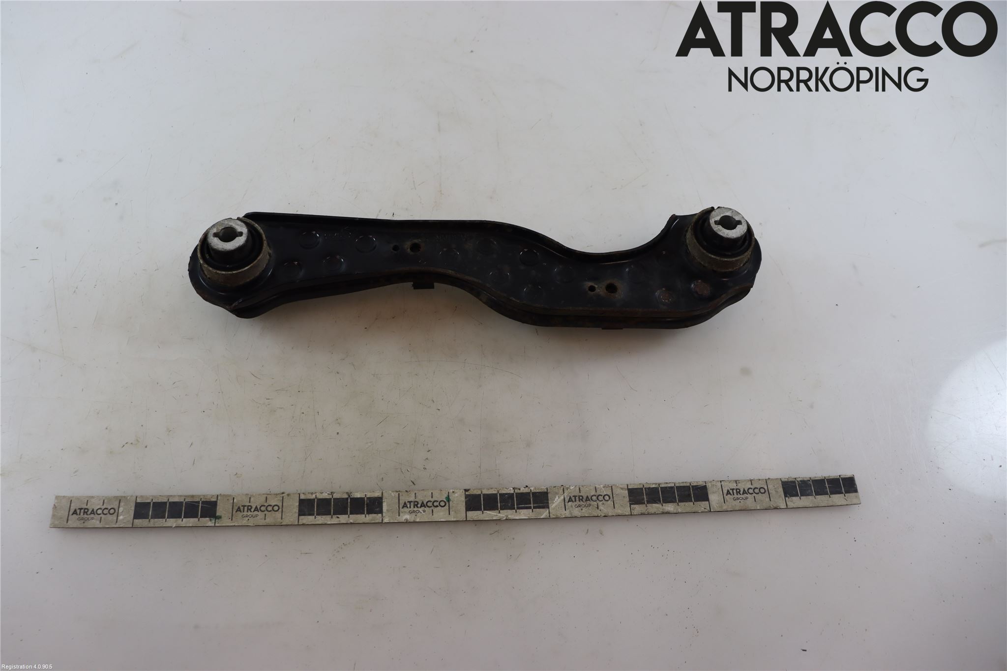 Jaguar F-PACE Bärarm Bak Övre Vänster