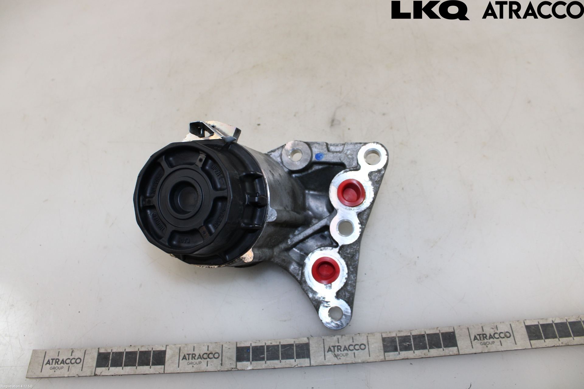 Toyota C-HR 16-23 Oljefilterhållare