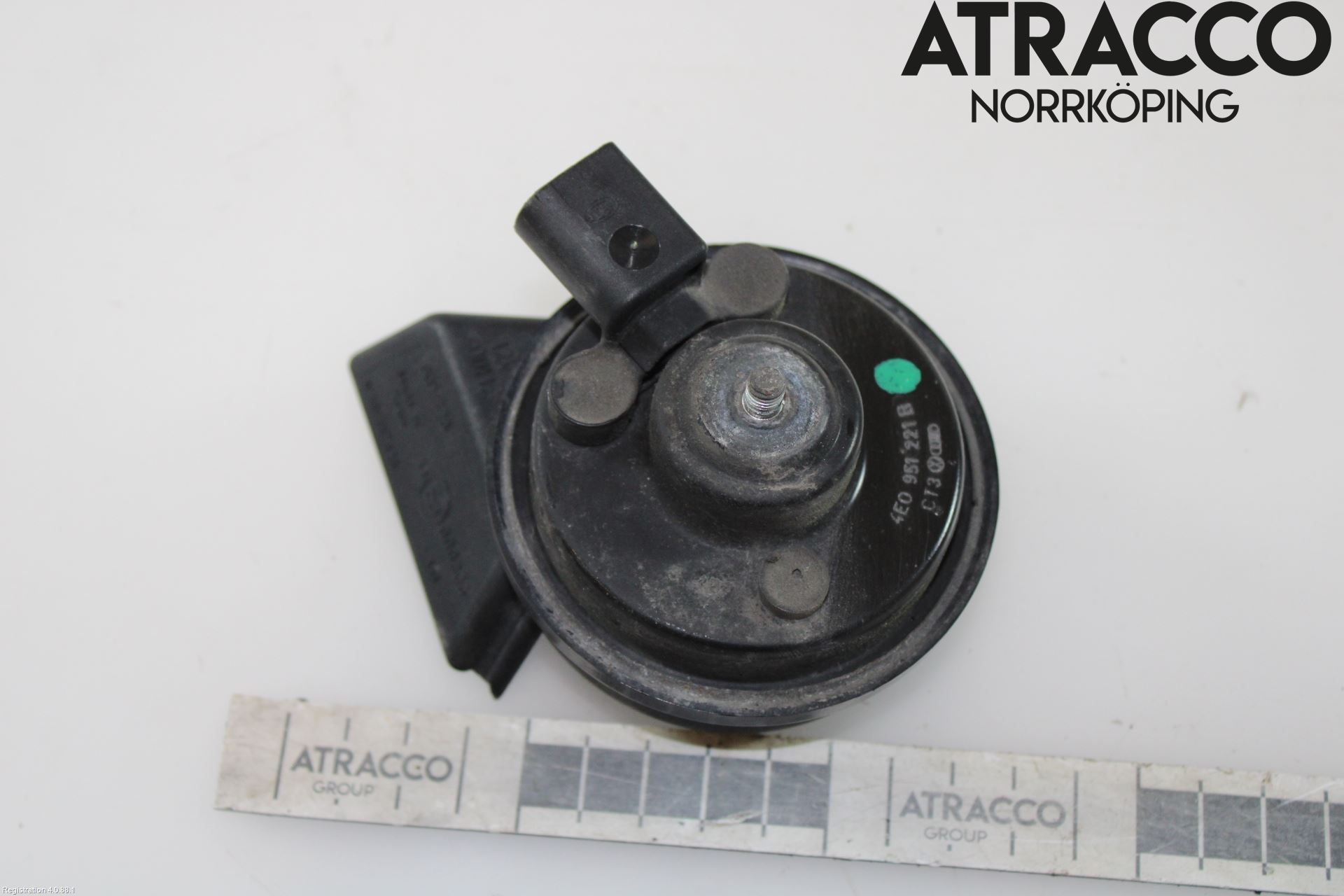 Audi A8/S8 4E  02-09 Signalhorn