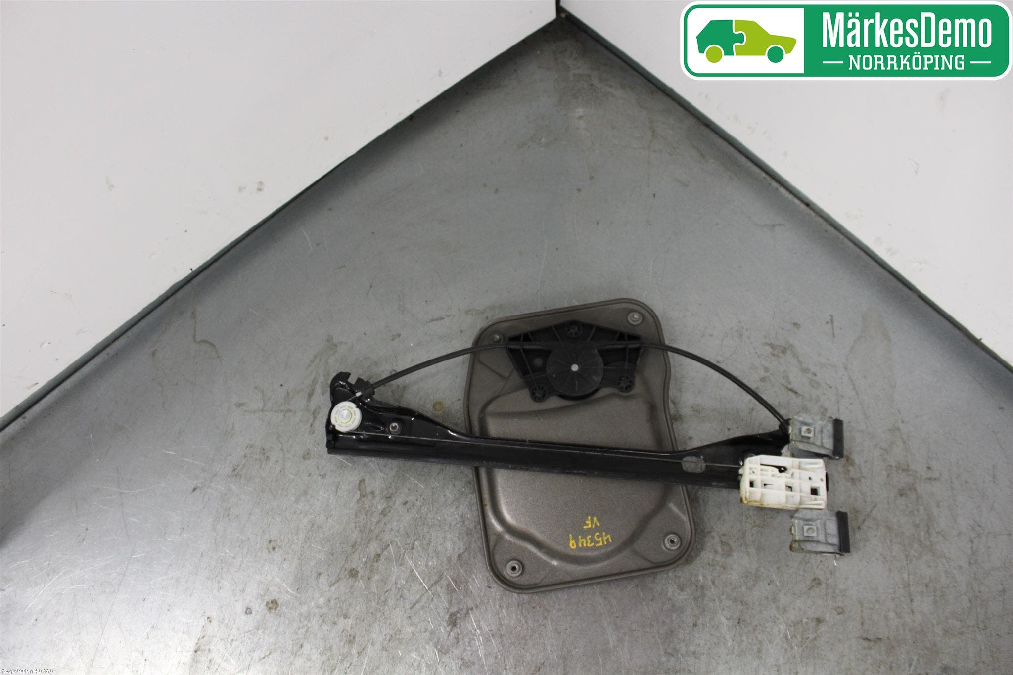 Skoda PRAKTIK Fönsterhiss El Kompl