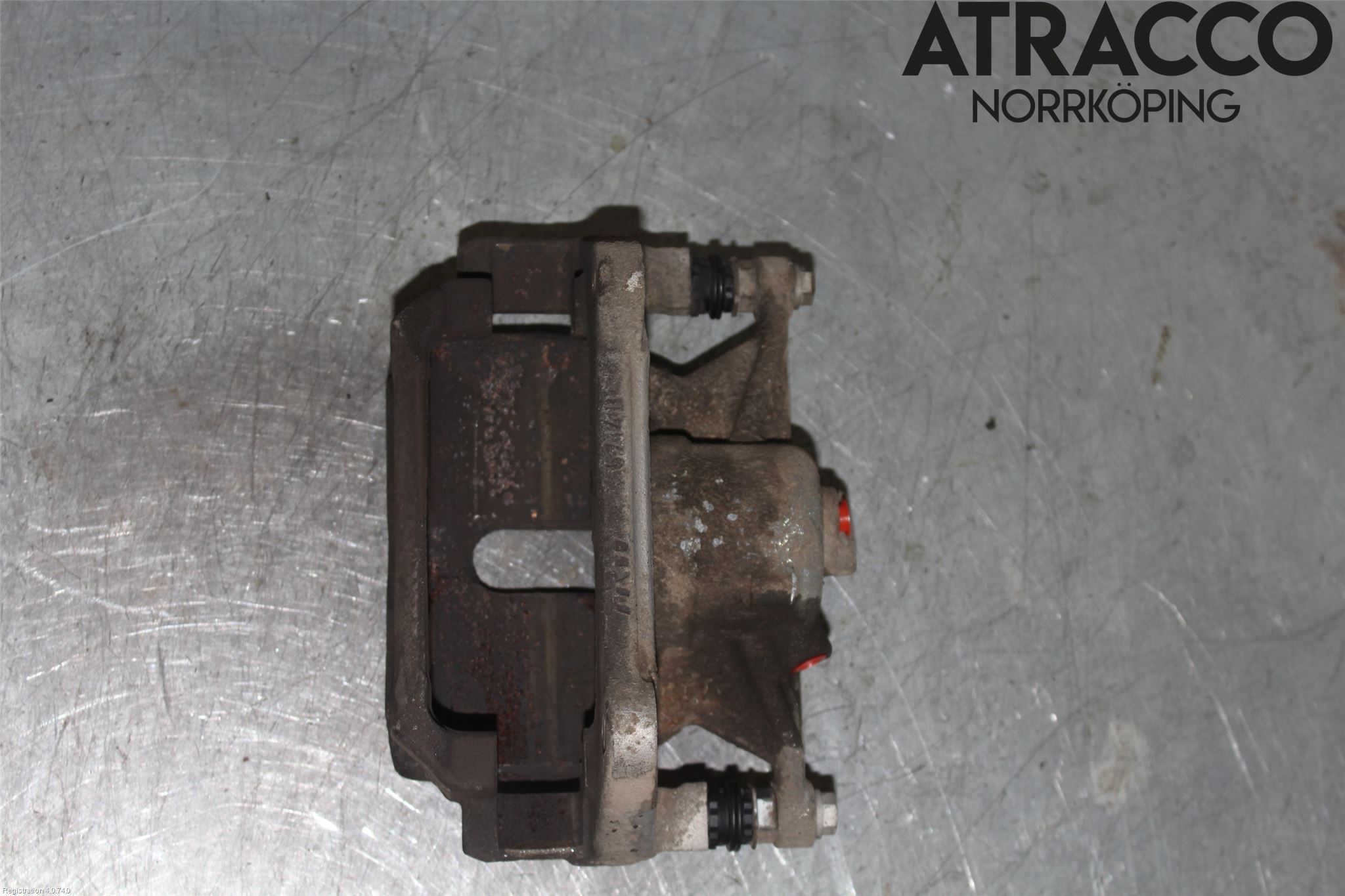 Skoda KAROQ 18- Bromsok Fram Höger