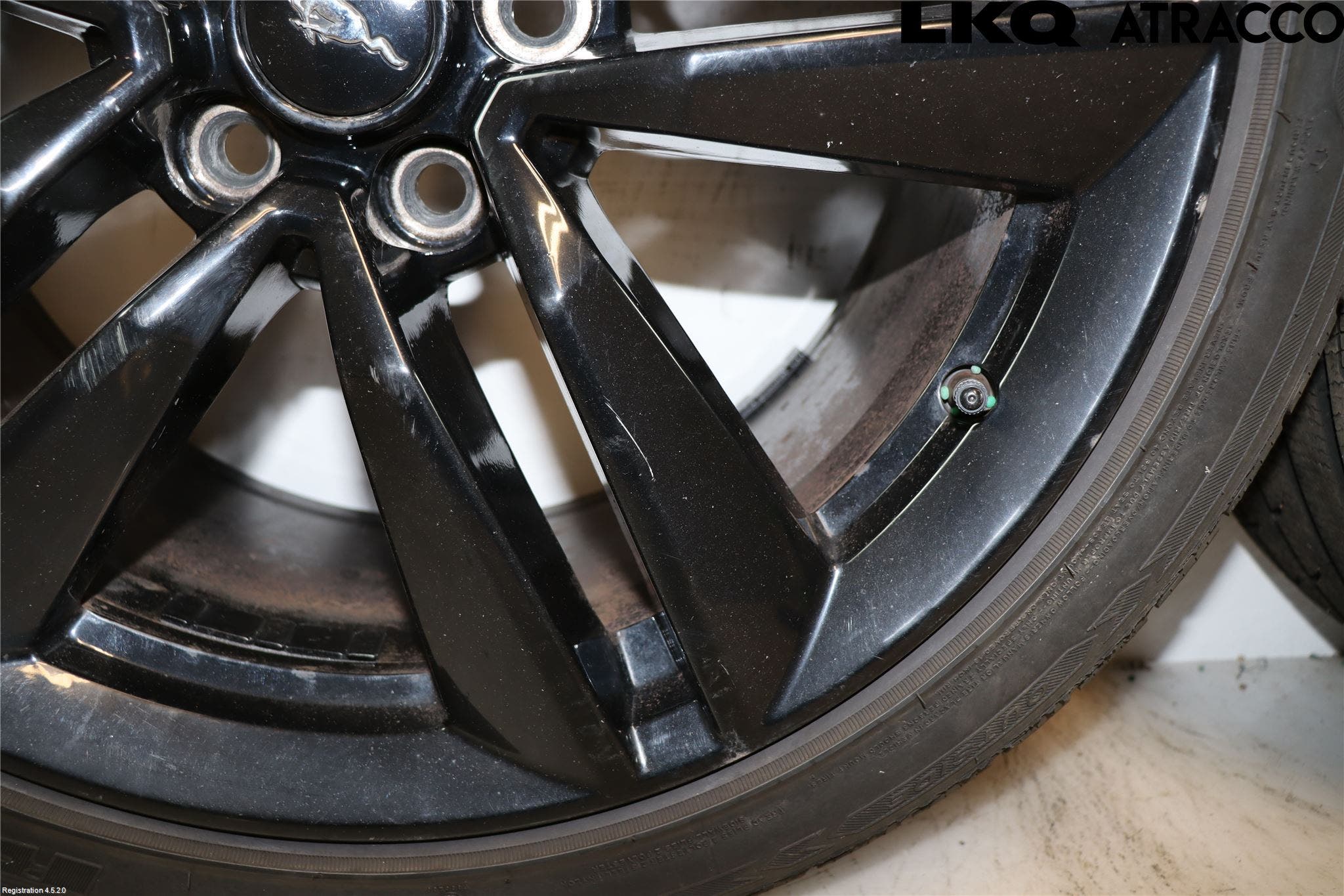 Ford MUSTANG VI 15-22 Vinterdäck Alumfälg 4St