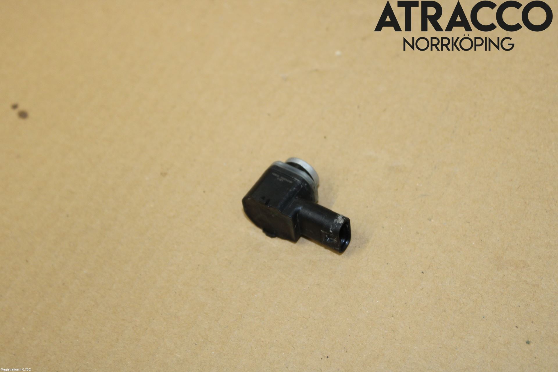 Jaguar XE (X760) 15-24 Parkeringshjälp Backsensor