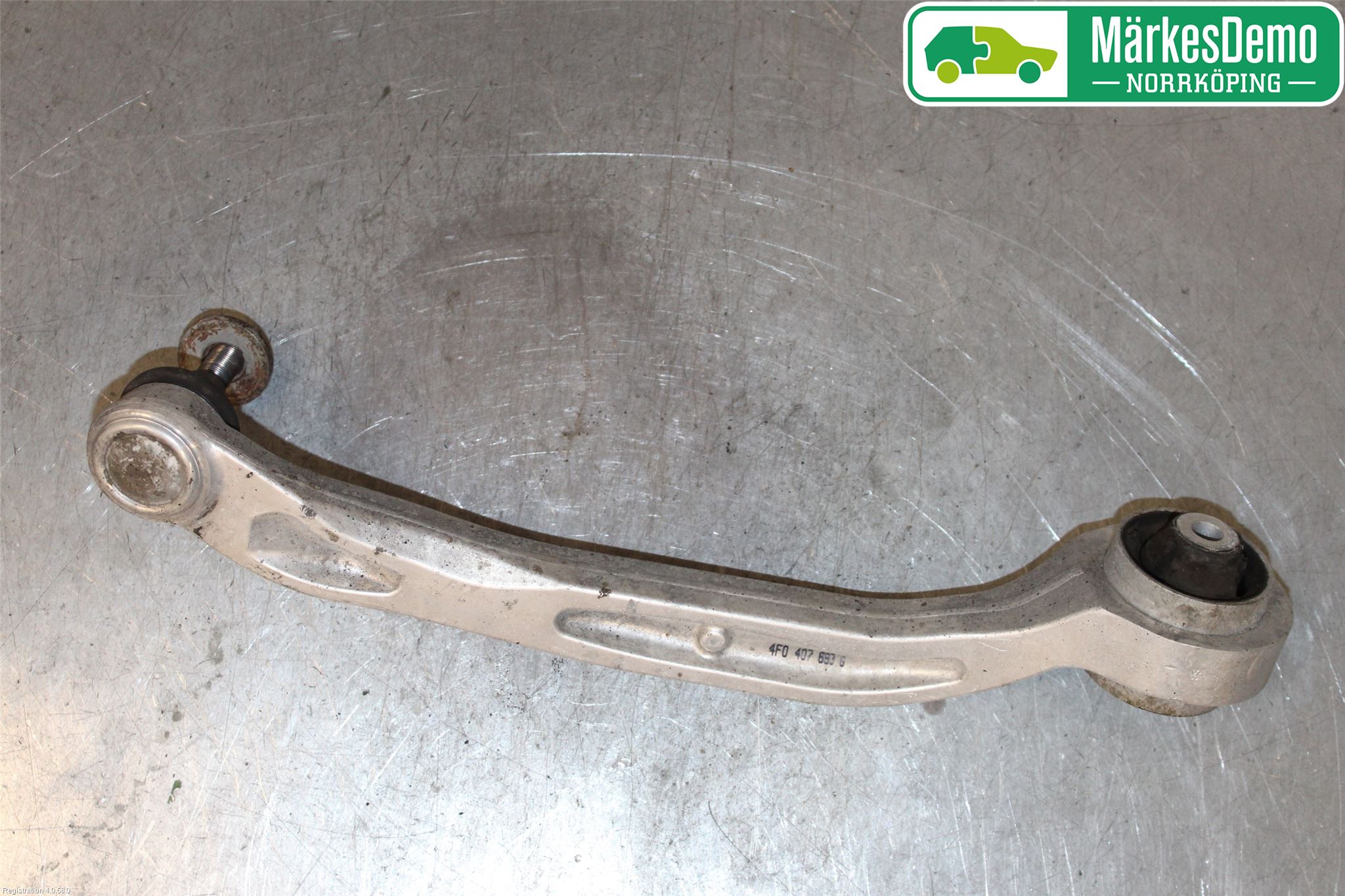 Audi A6/S6     05-11 Bärarm Fram Undre Vä