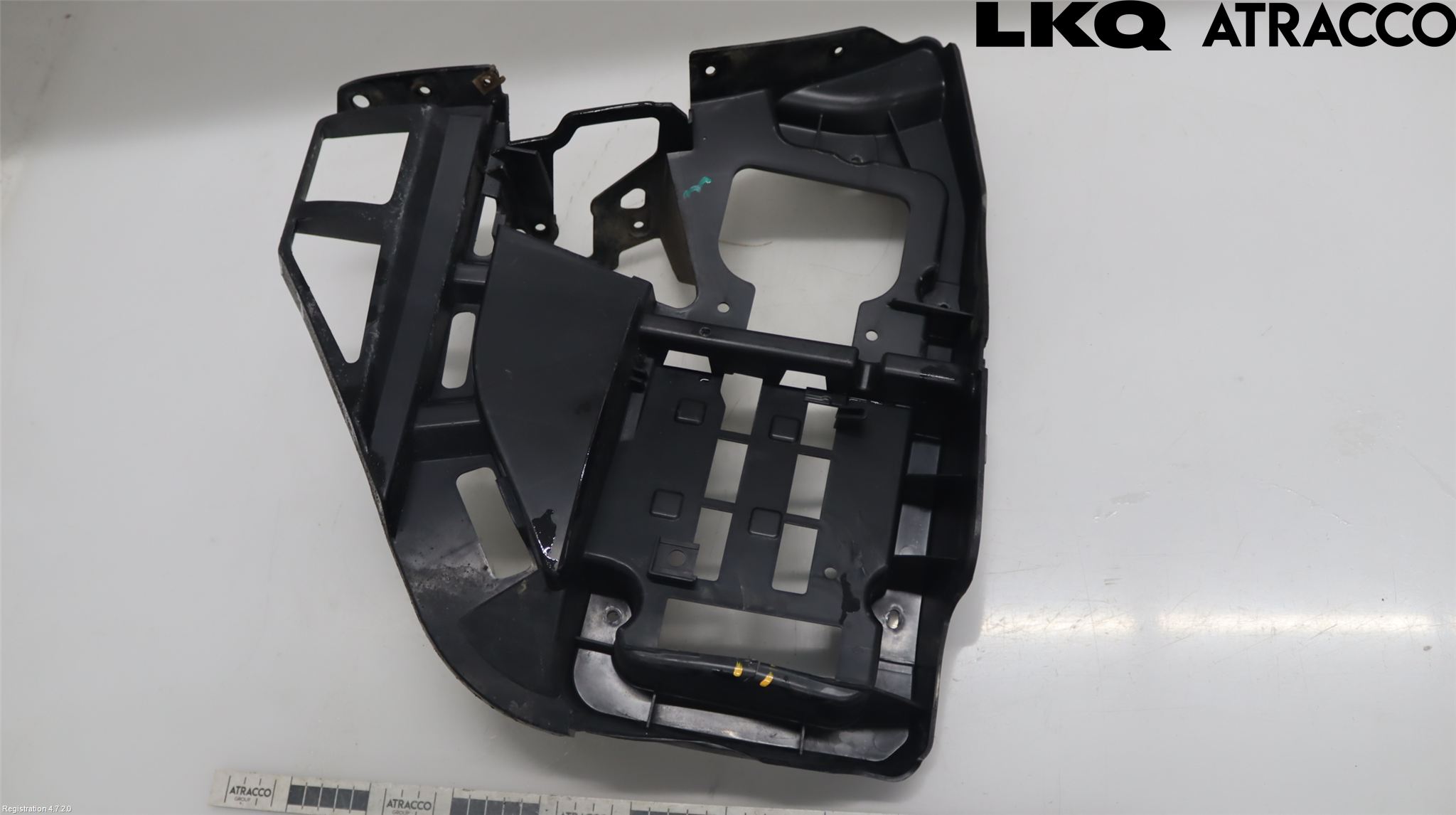 Ford S-MAX 06-15 Stötfångarfäste Bak Vä