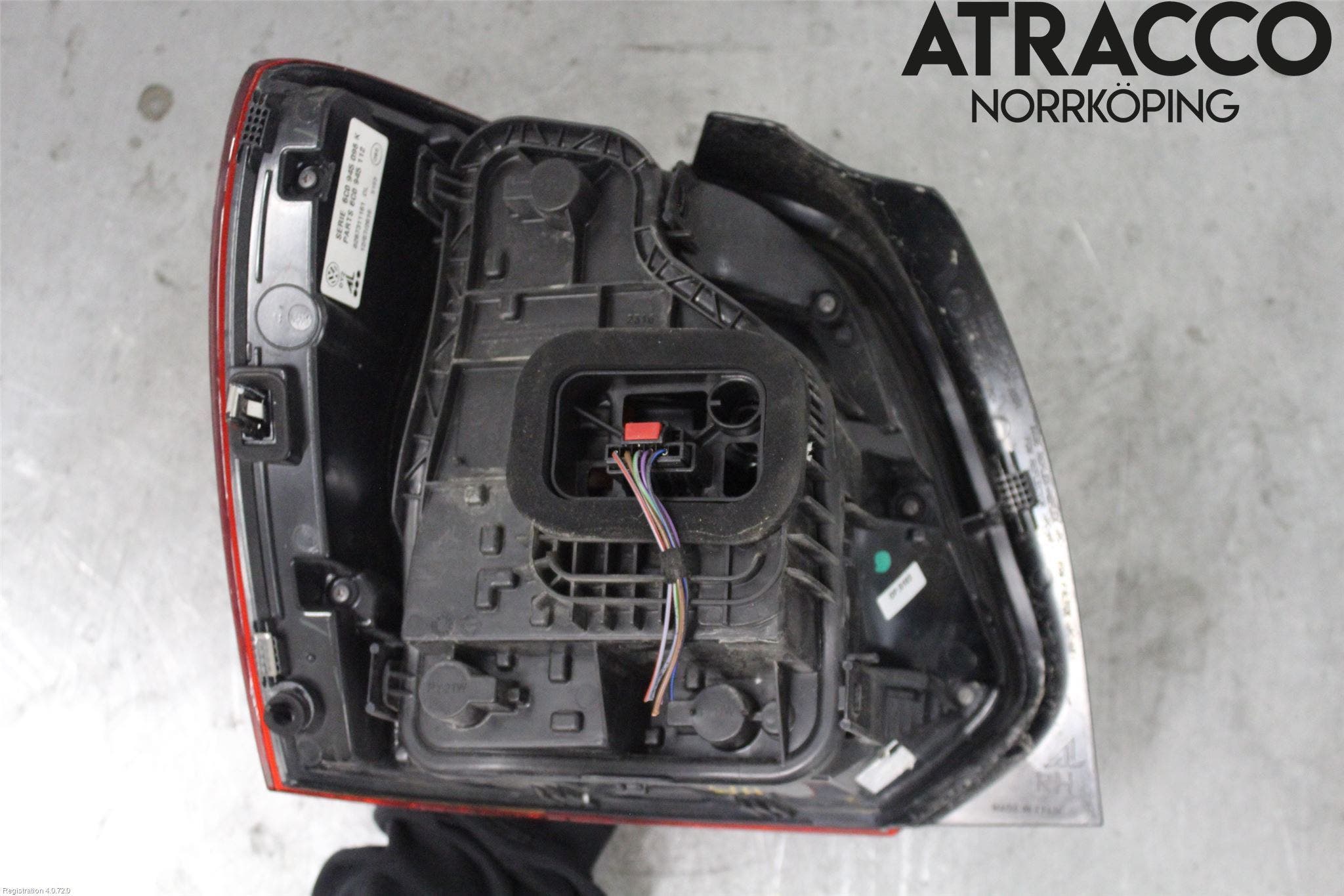 Volkswagen VW POLO 10-17 Bakljus Höger