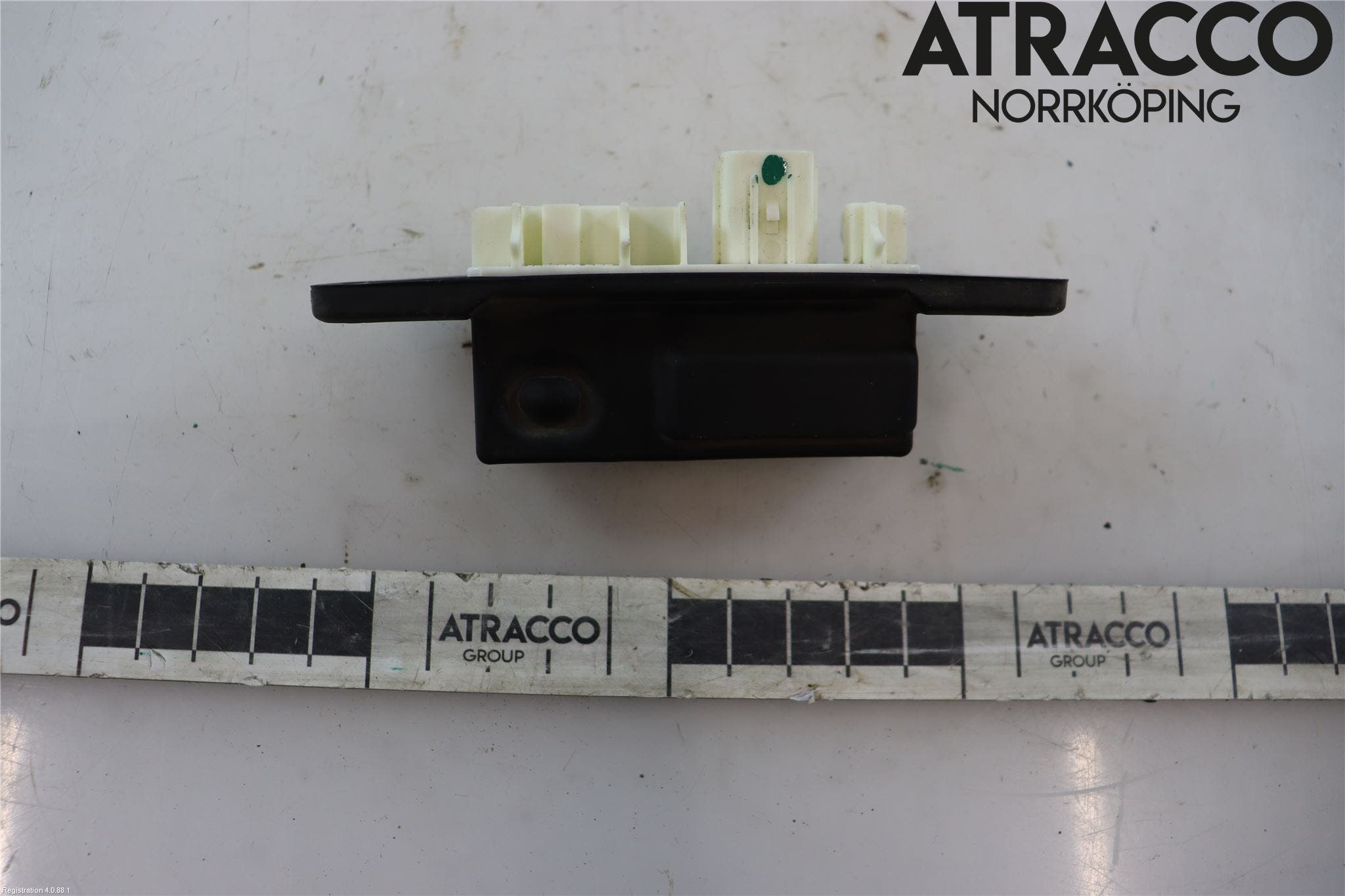 Toyota RAV4 19- Bakluckehandtag