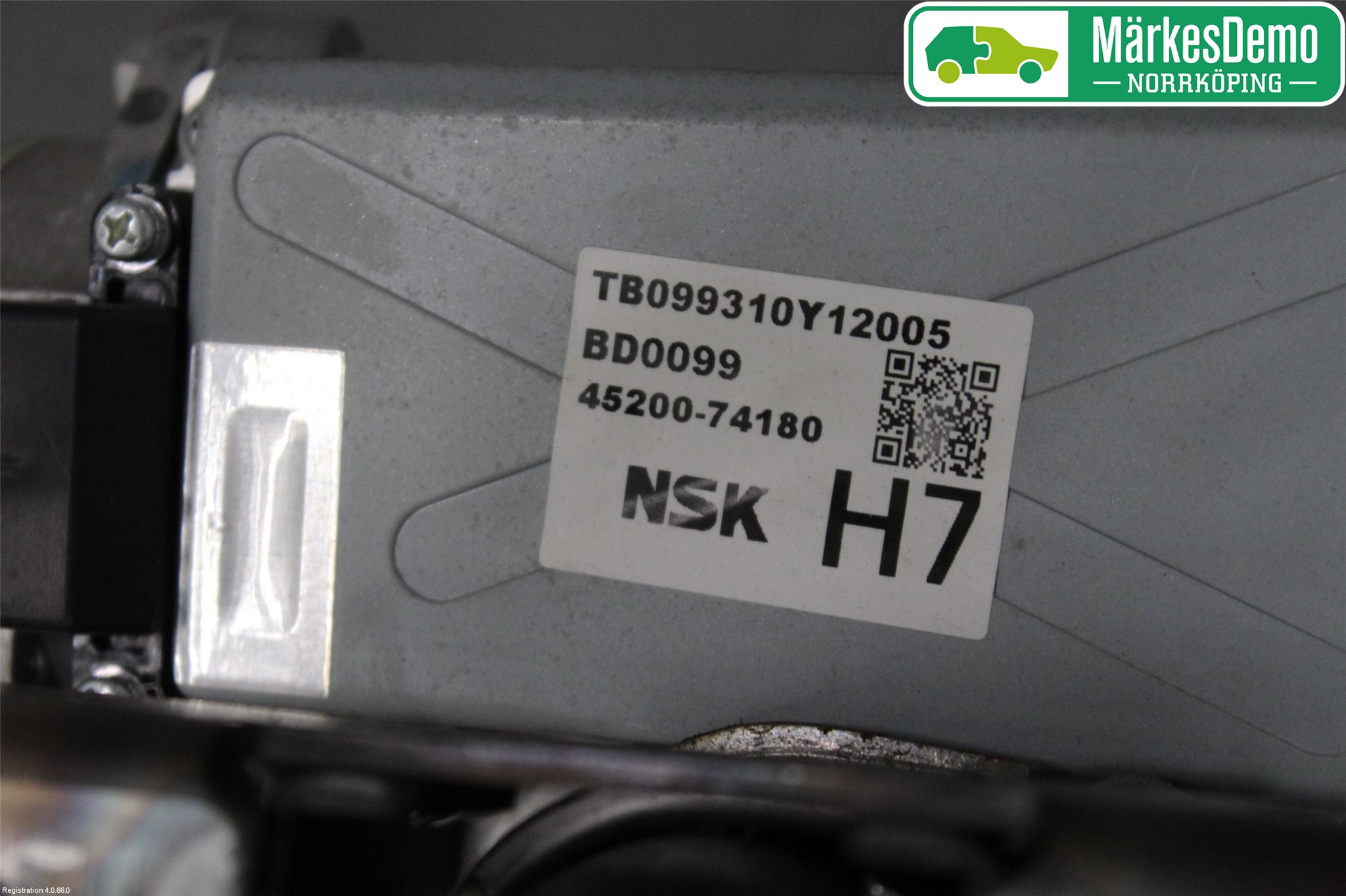 Toyota iQ Rattaxelagg Med Inb Servo