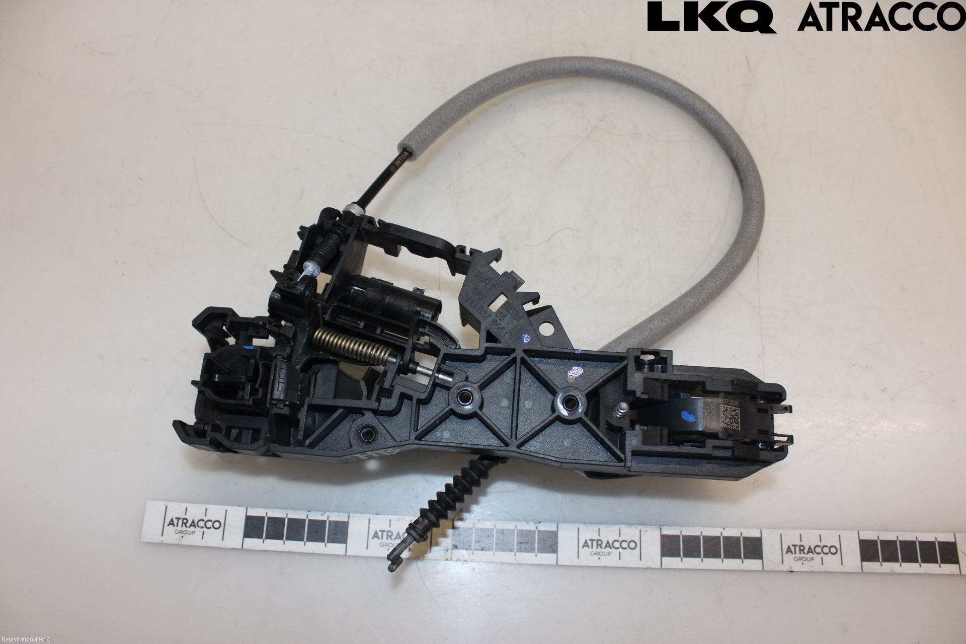 CUPRA BORN 22- Dörrhandtag Yttre Hö