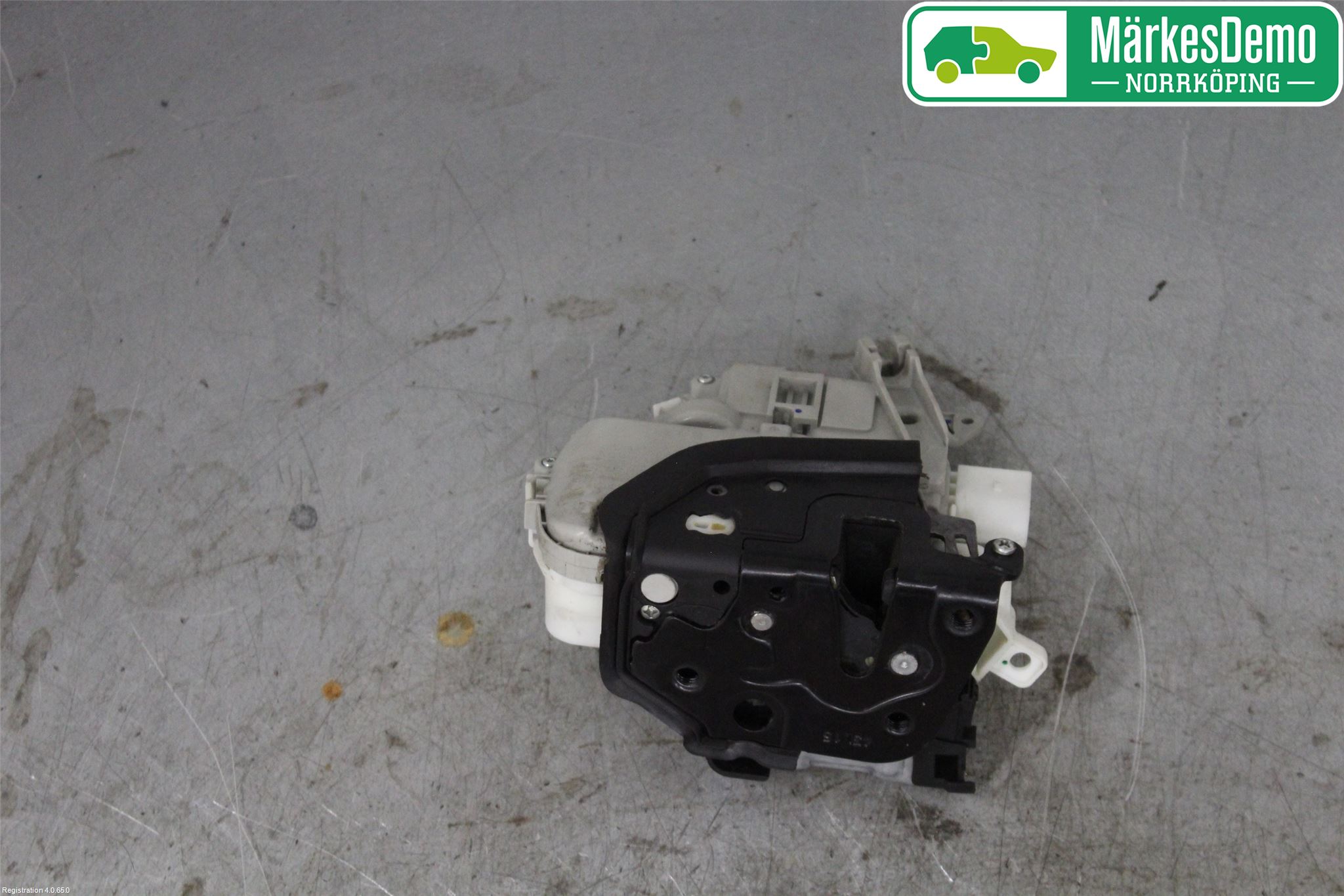 Audi A7/S7 4G 11-17 Låskista-Dörrlås