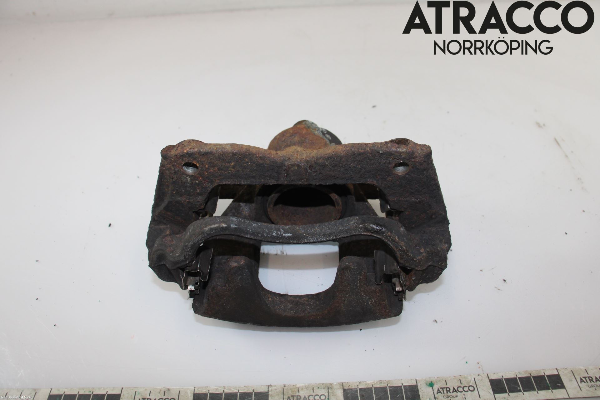 Toyota AVENSIS 09-15 Bromsok Fram Höger