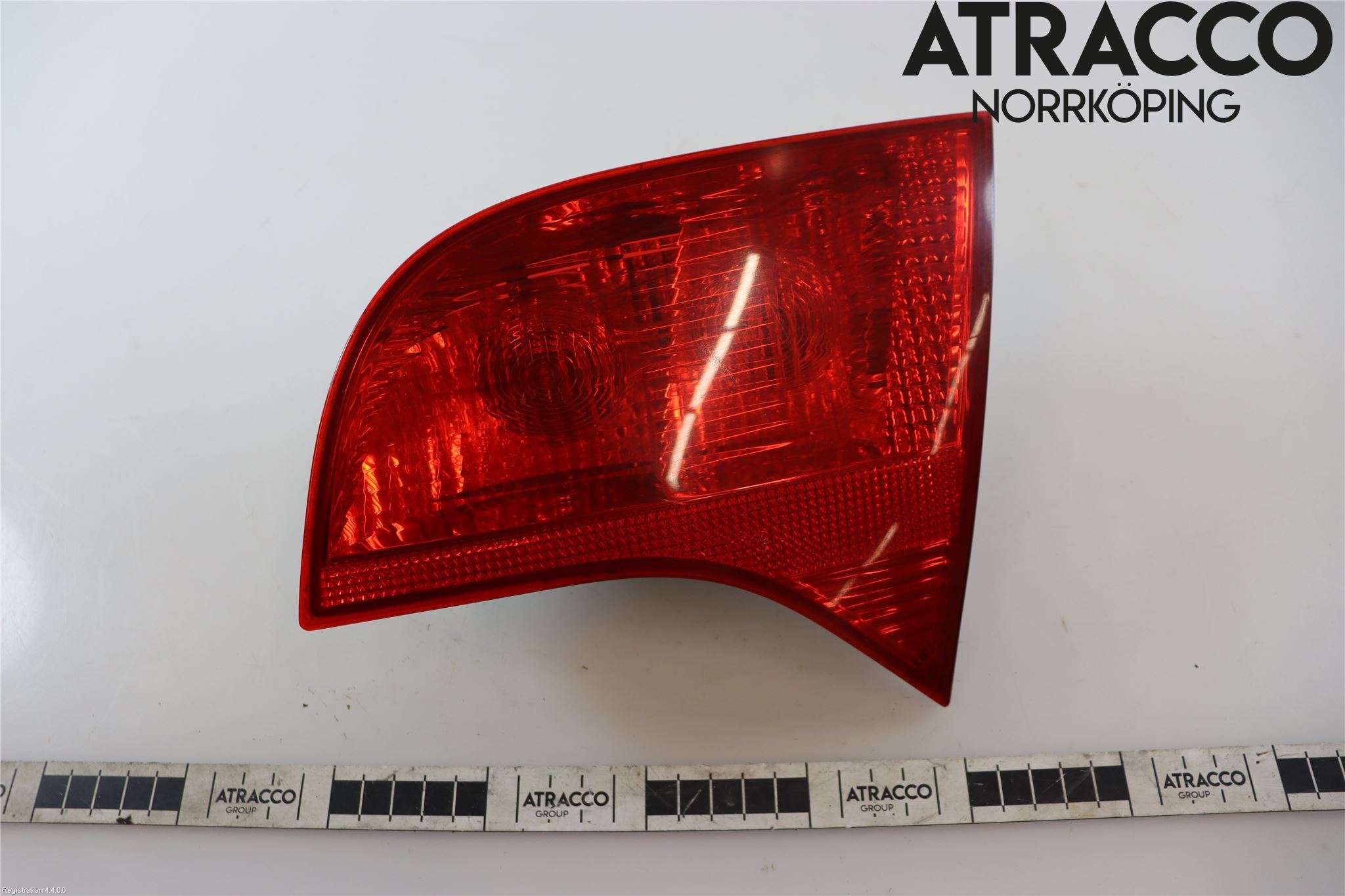 Audi A4/S4 05-07 Bakljus Lucka Hö