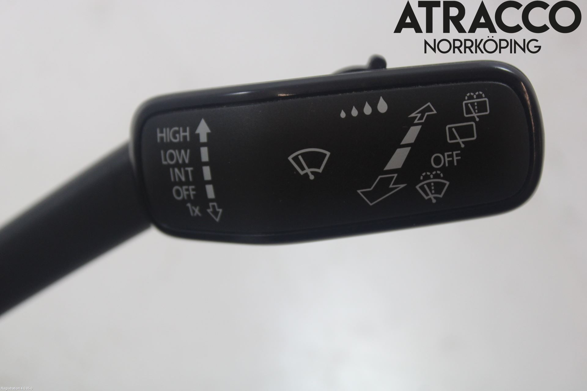 Volkswagen VW GOLF / E-GOLF VIII 20- Spakcentral