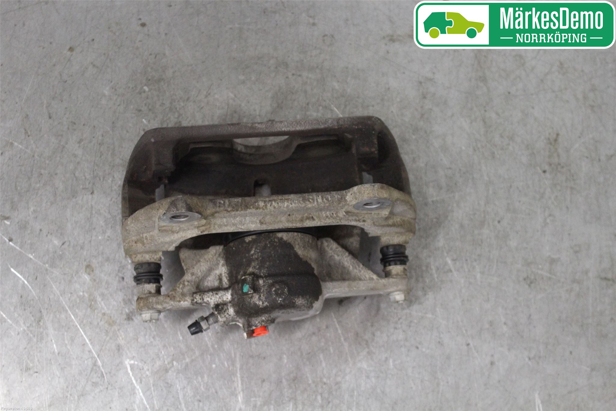 Volkswagen VW TIGUAN 16-24 Bromsok Fram Höger