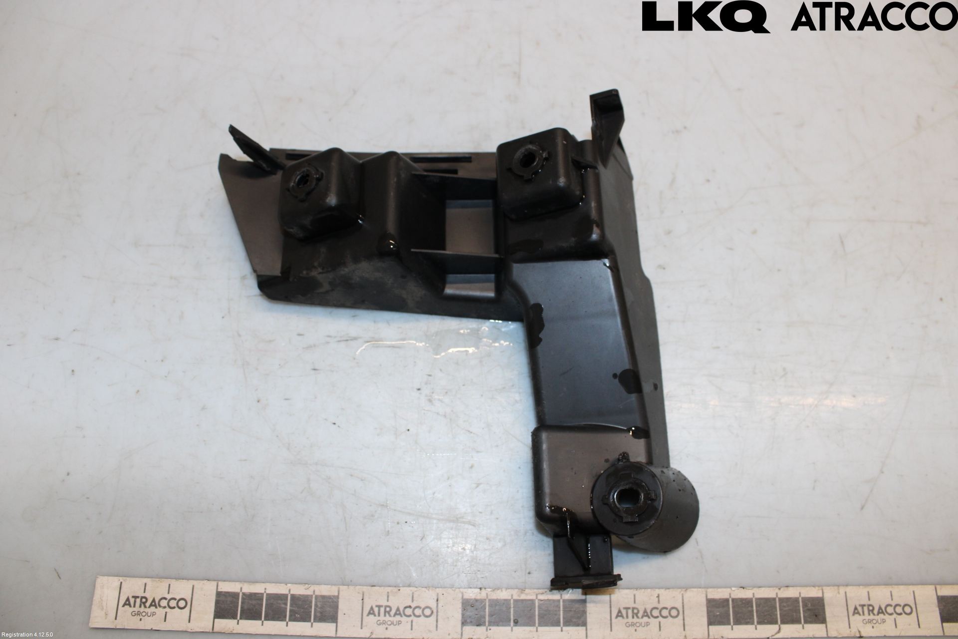 Volvo V70 08-13 Stötfångarfäste Bak Hö