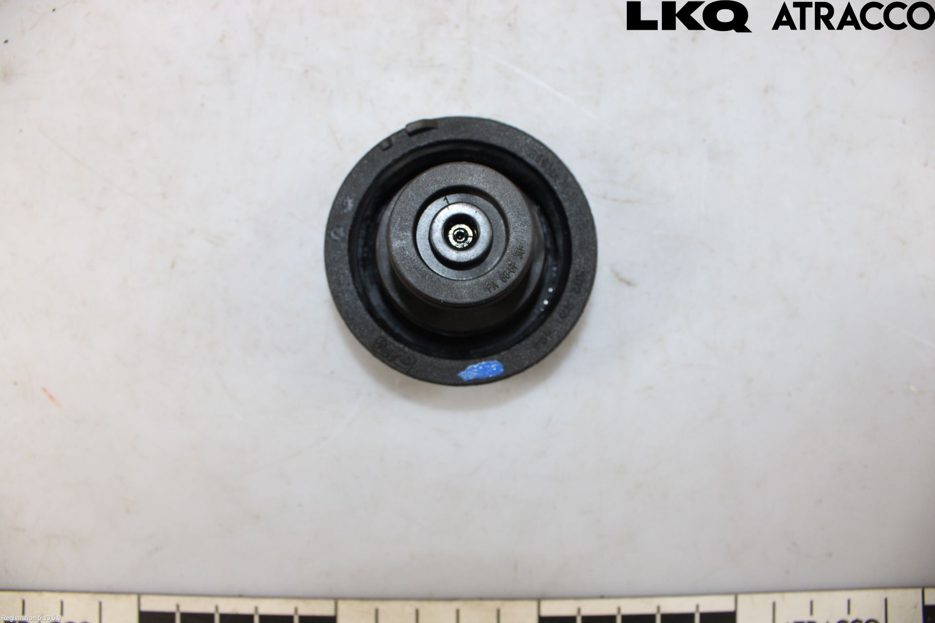 Volvo V60 14-18 Expansionstank Lock
