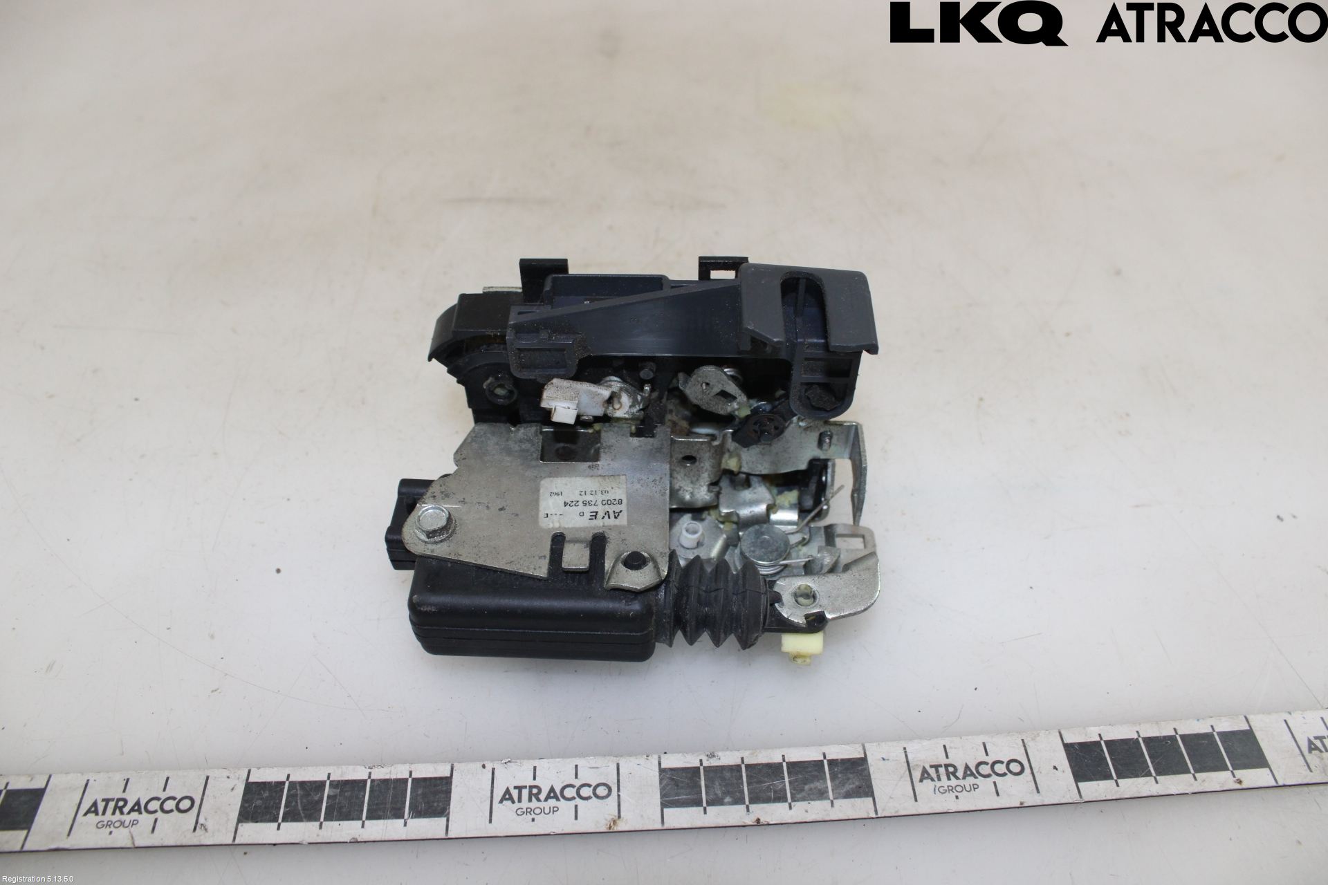 Dacia DUSTER 10-17 Låskista-Dörrlås