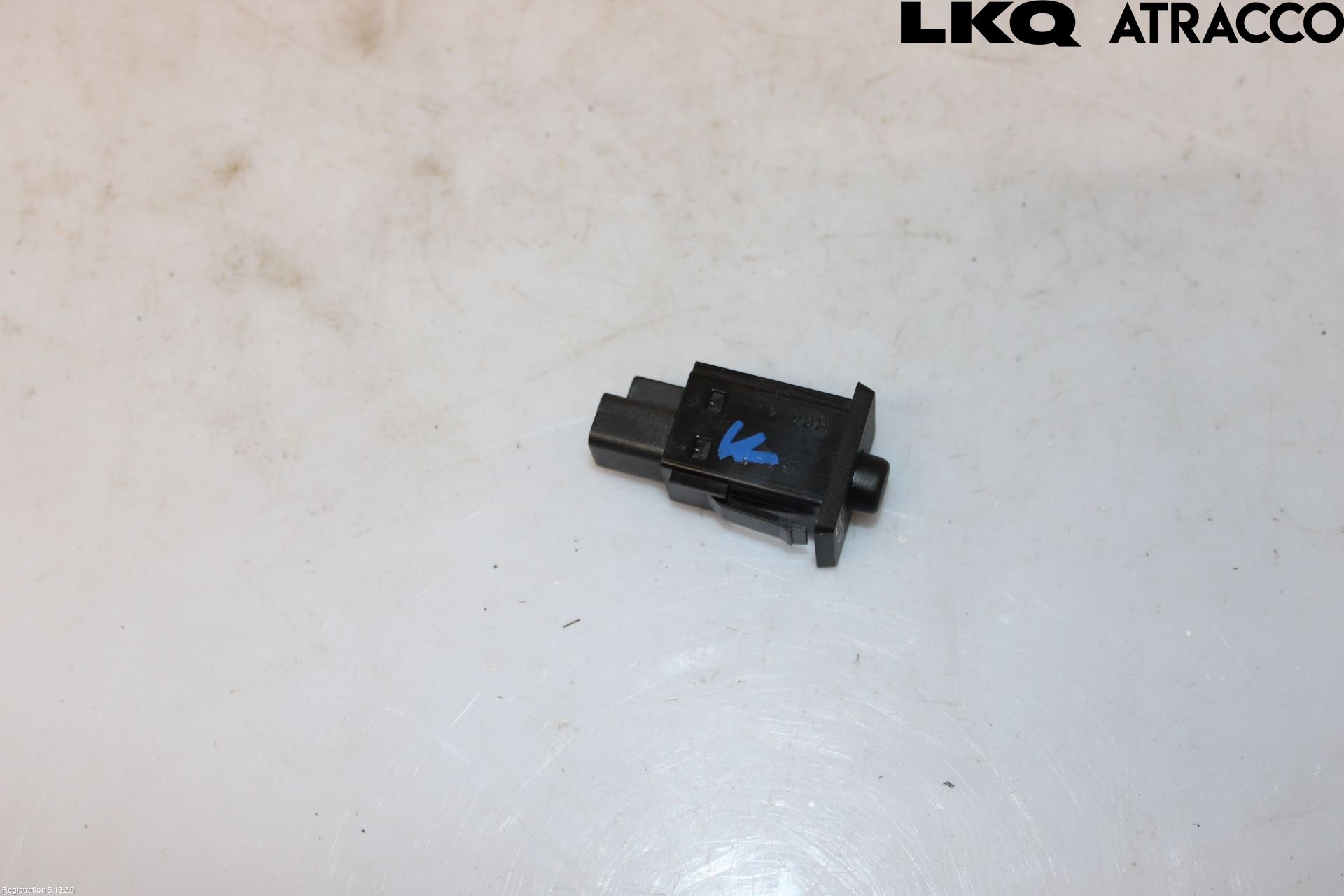 Lexus IS 250/350 14-20 Strömställare Baklucka