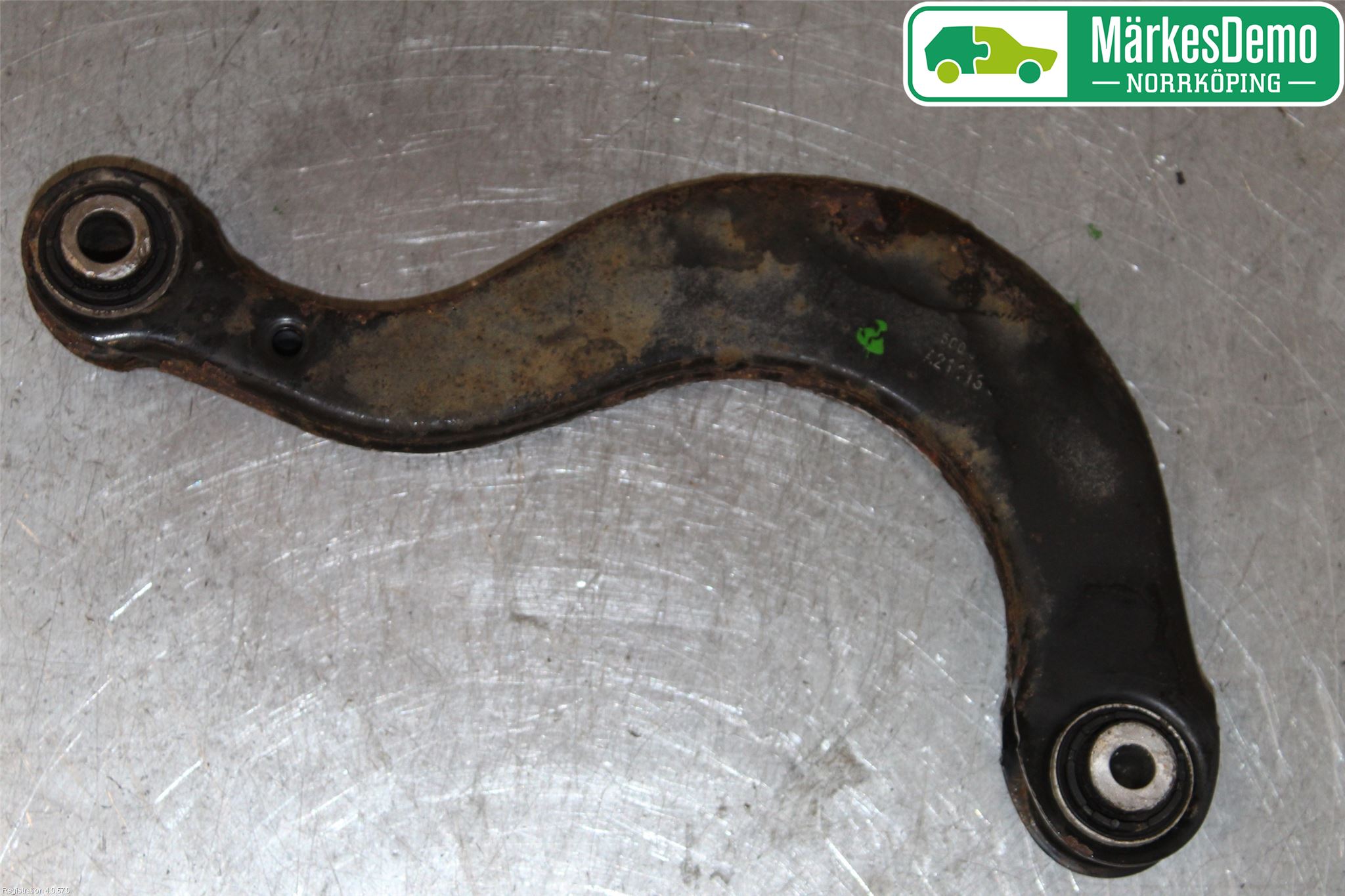 Volkswagen VW TIGUAN 07-16 Bärarm Bak Övre Vänster