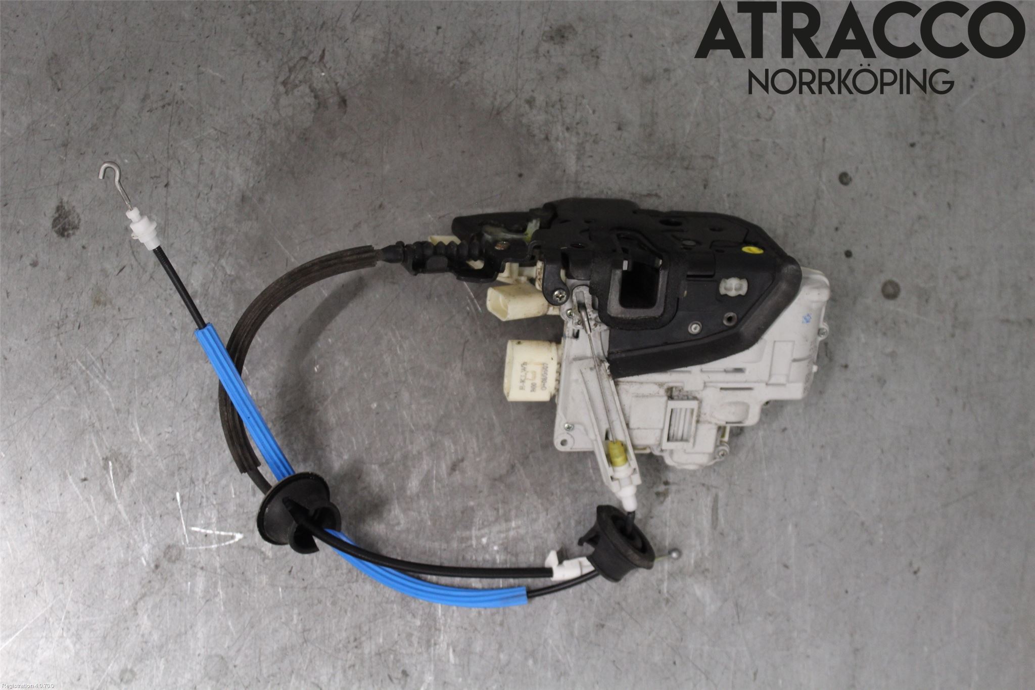 Audi A8/S8 4E  02-09 Låskista-Dörrlås