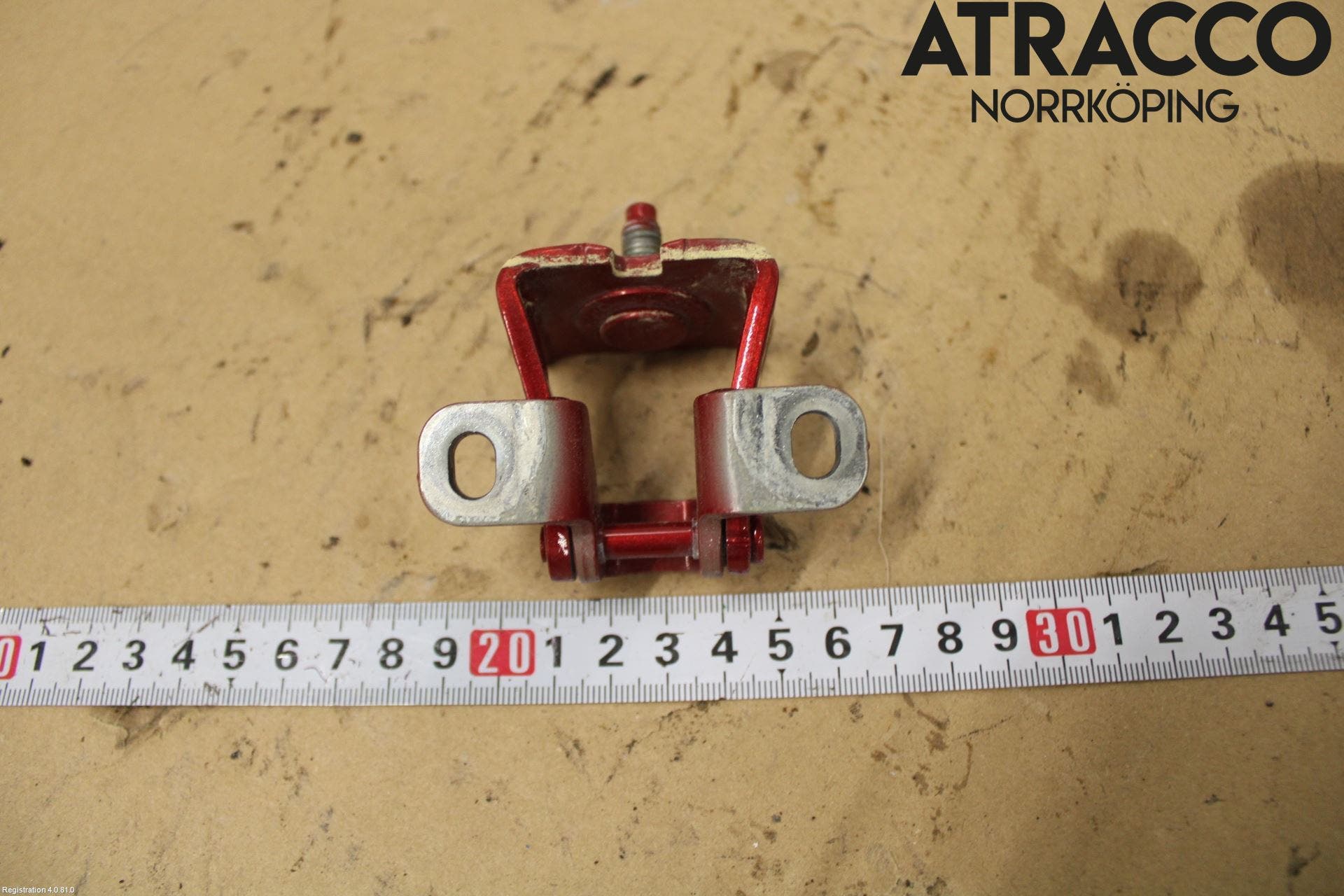 Seat LEON 13-20 Bakluckegångjärn Hö