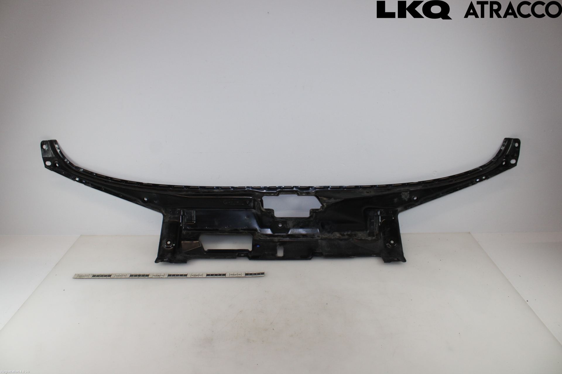 Skoda FABIA 99-07 Front Huvlåsplåt-Balk