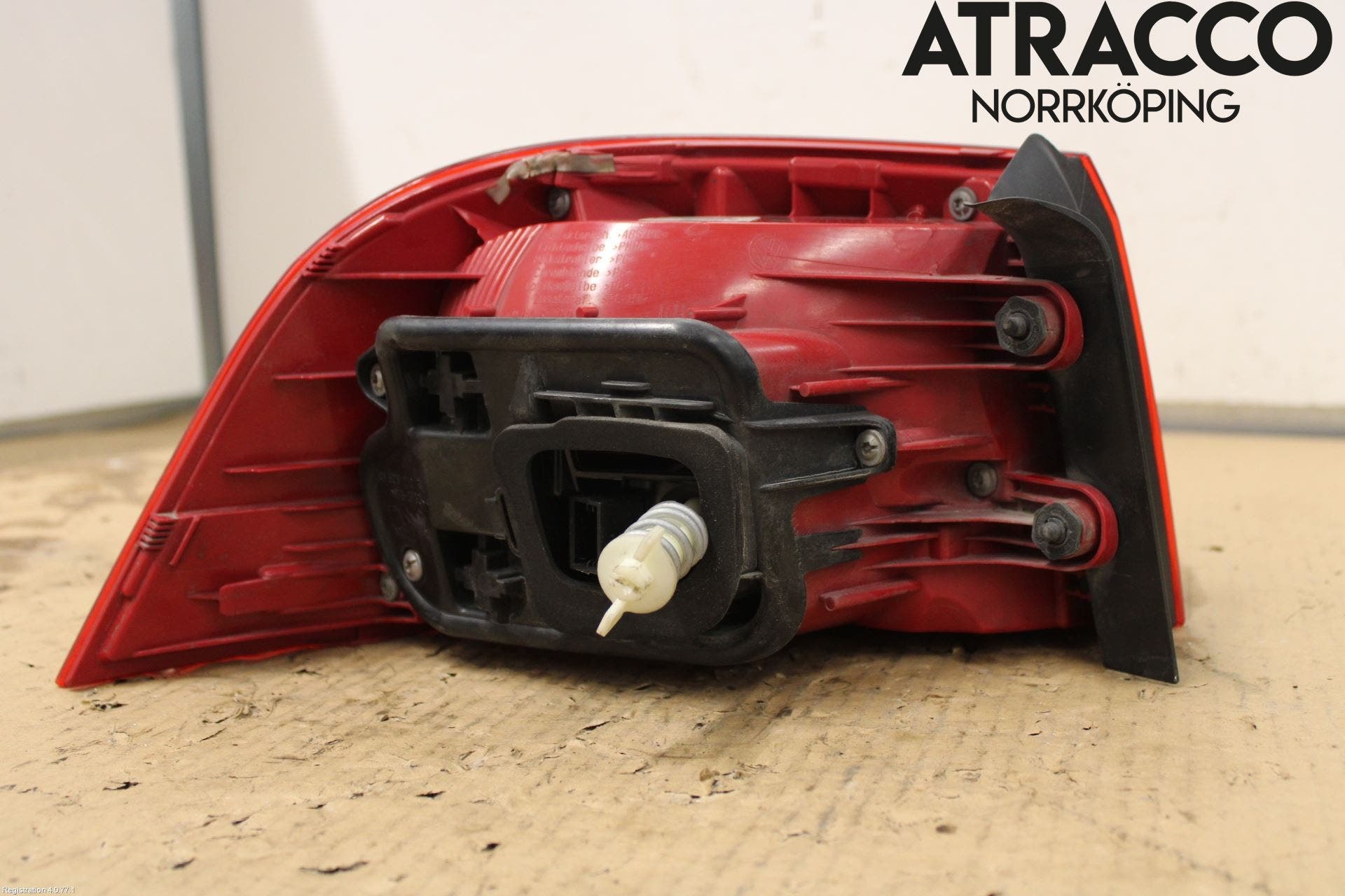 Volkswagen VW PASSAT 11-14 Bakljus Höger