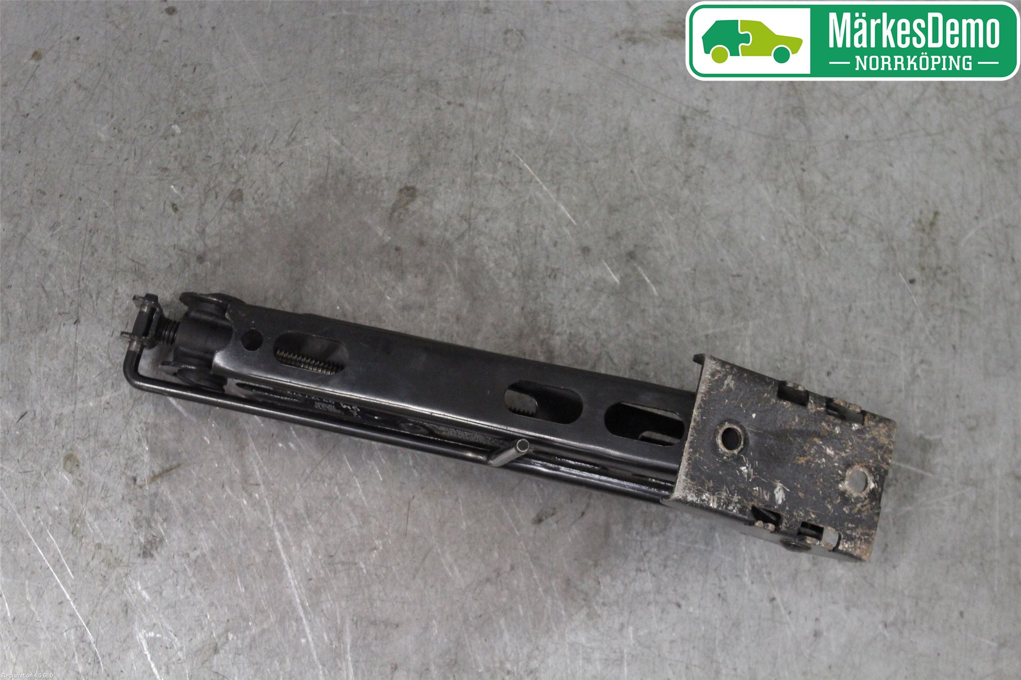 Opel MERIVA A   03-10 Domkraft