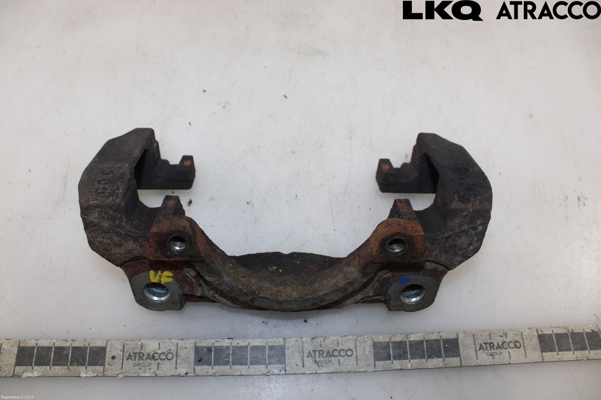 Ford MONDEO 15-22 Bromsokshållare