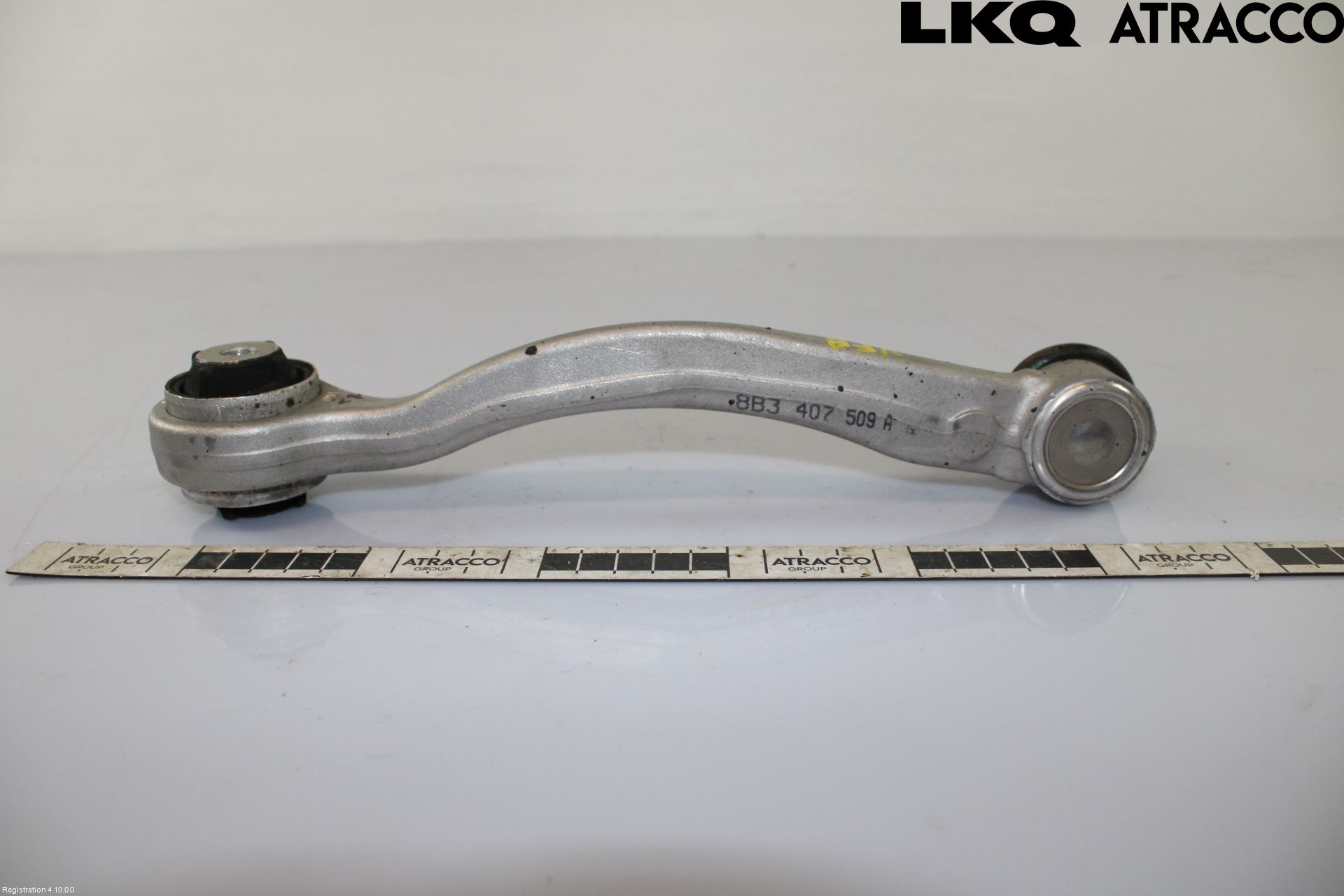 Volkswagen VW TOUAREG CR 18- Bärarm Fram Undre Vä