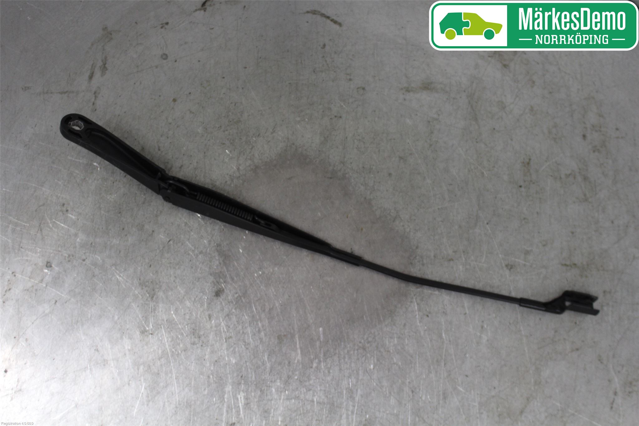 Jaguar F-PACE Torkararm Armar Vindruta