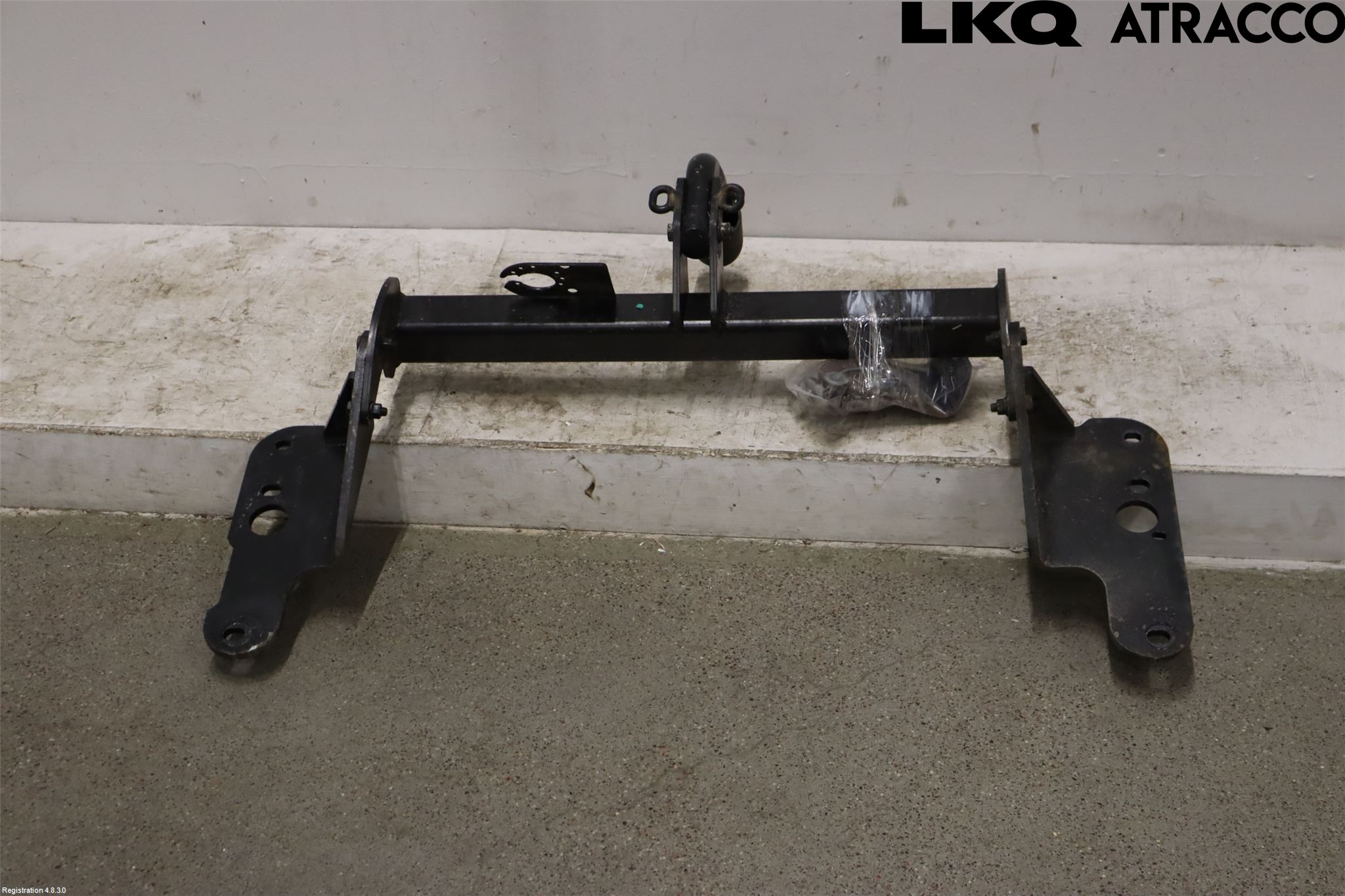 Toyota AVENSIS 09-15 Dragkrok