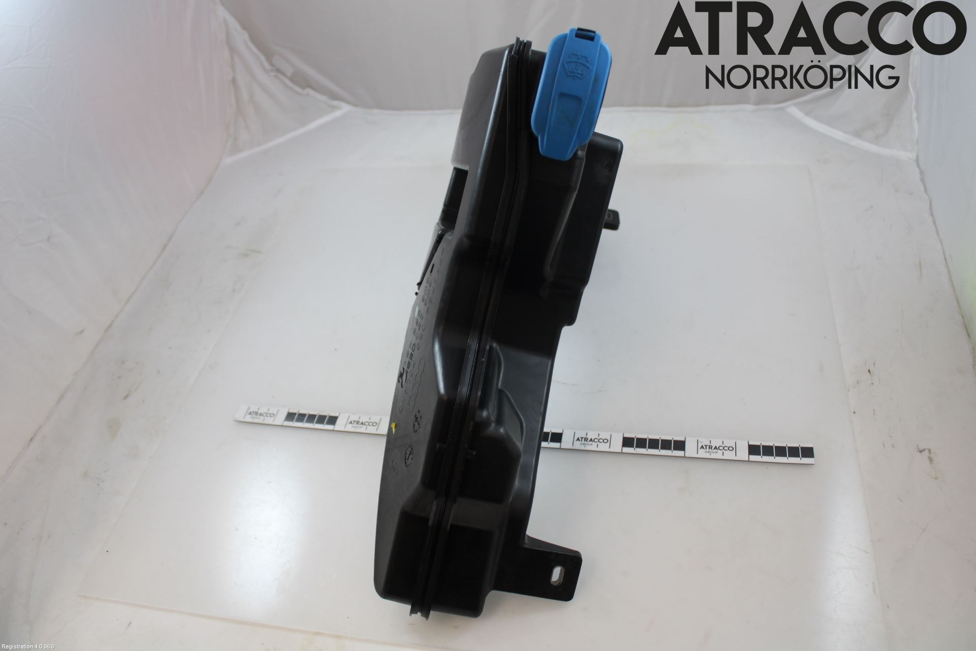 Audi A5 17- Spolartank Vindruta-Strål