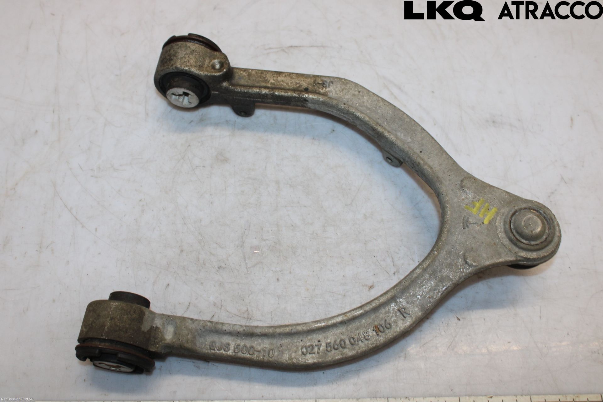 Tesla MODEL 3 17- Bärarm Fram Övre Hö