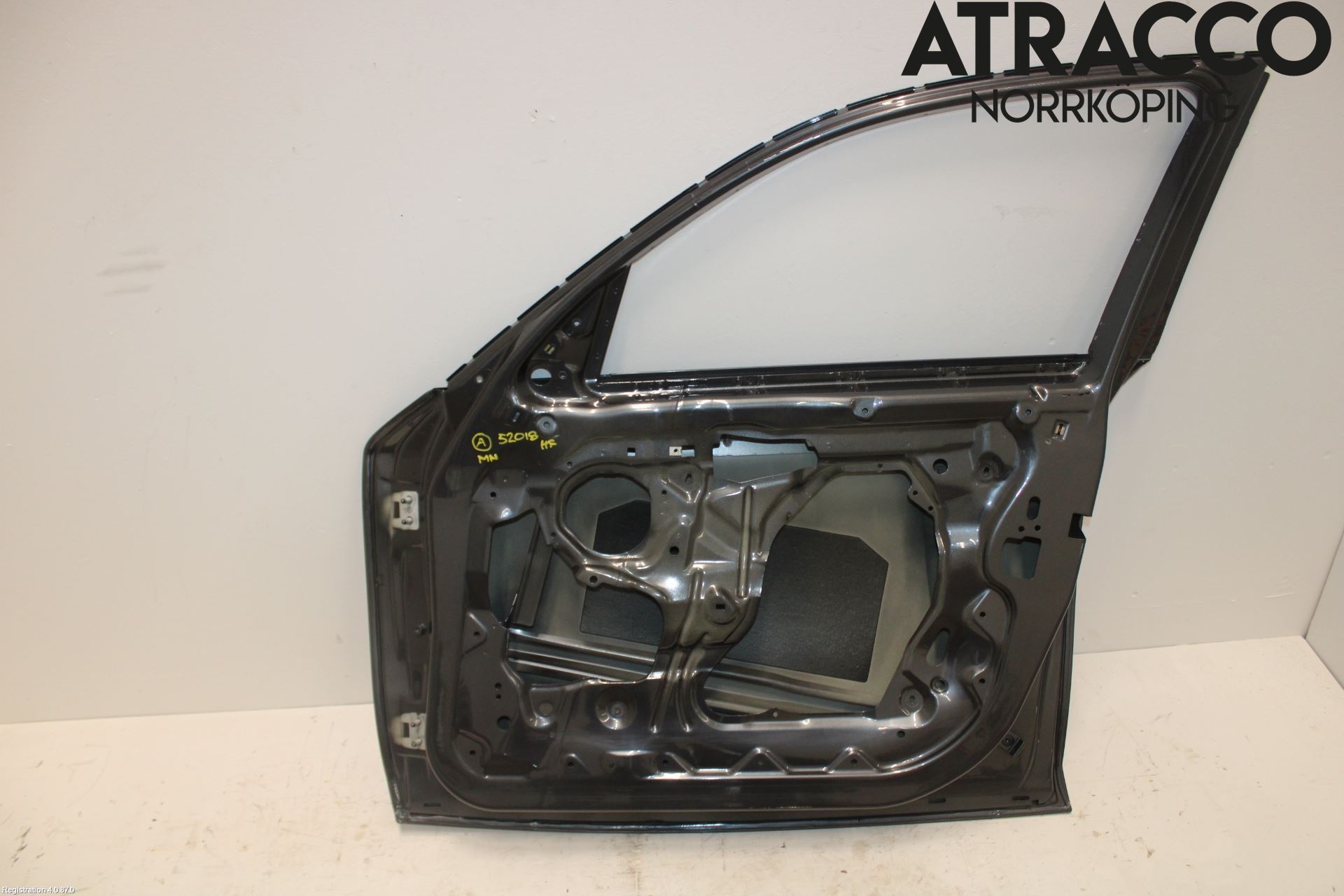 BMW 1 E87/81 5D/3D 03-11 Dörr Fram Höger