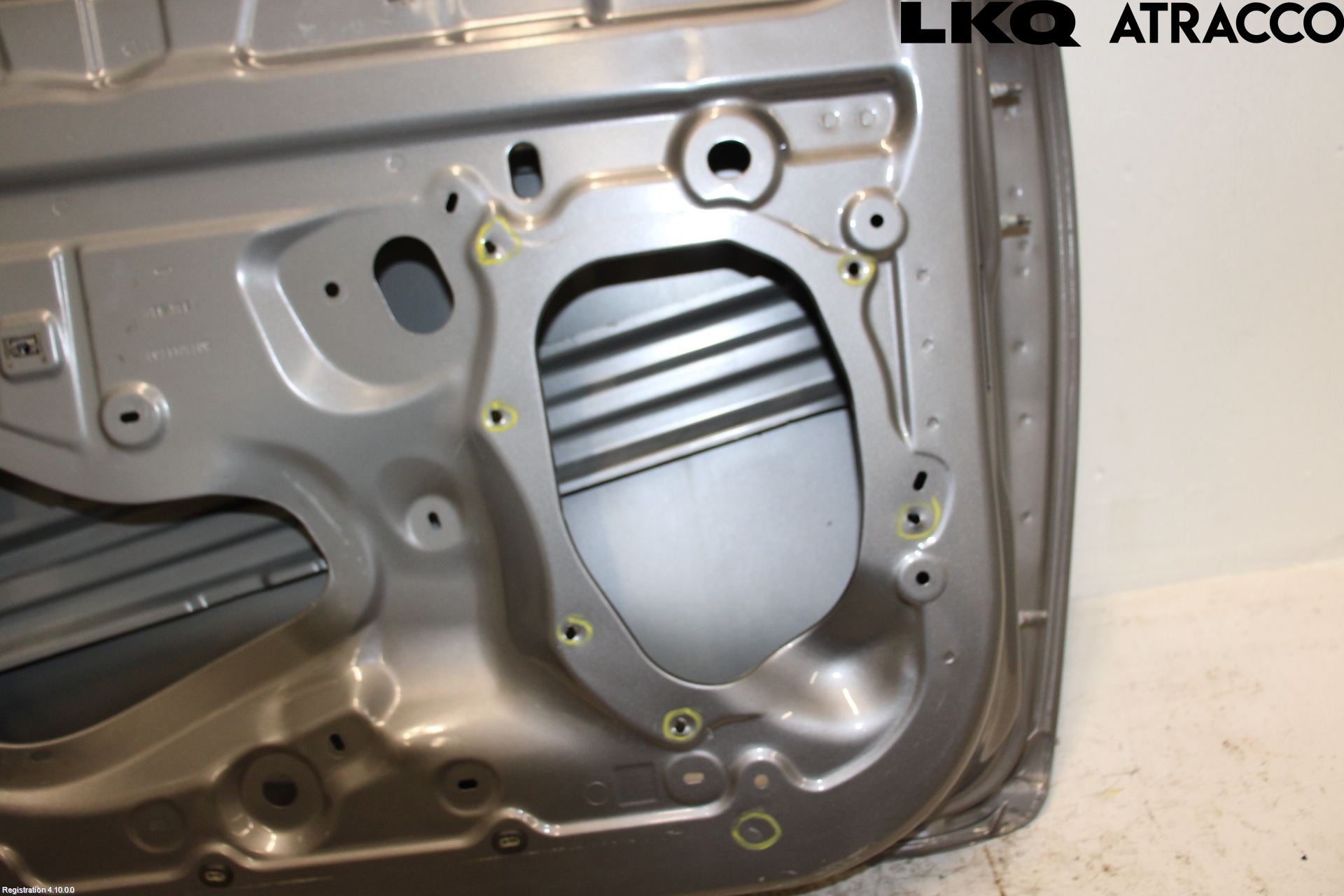 Renault CLIO IV 12-16 Dörr Fram Vänster