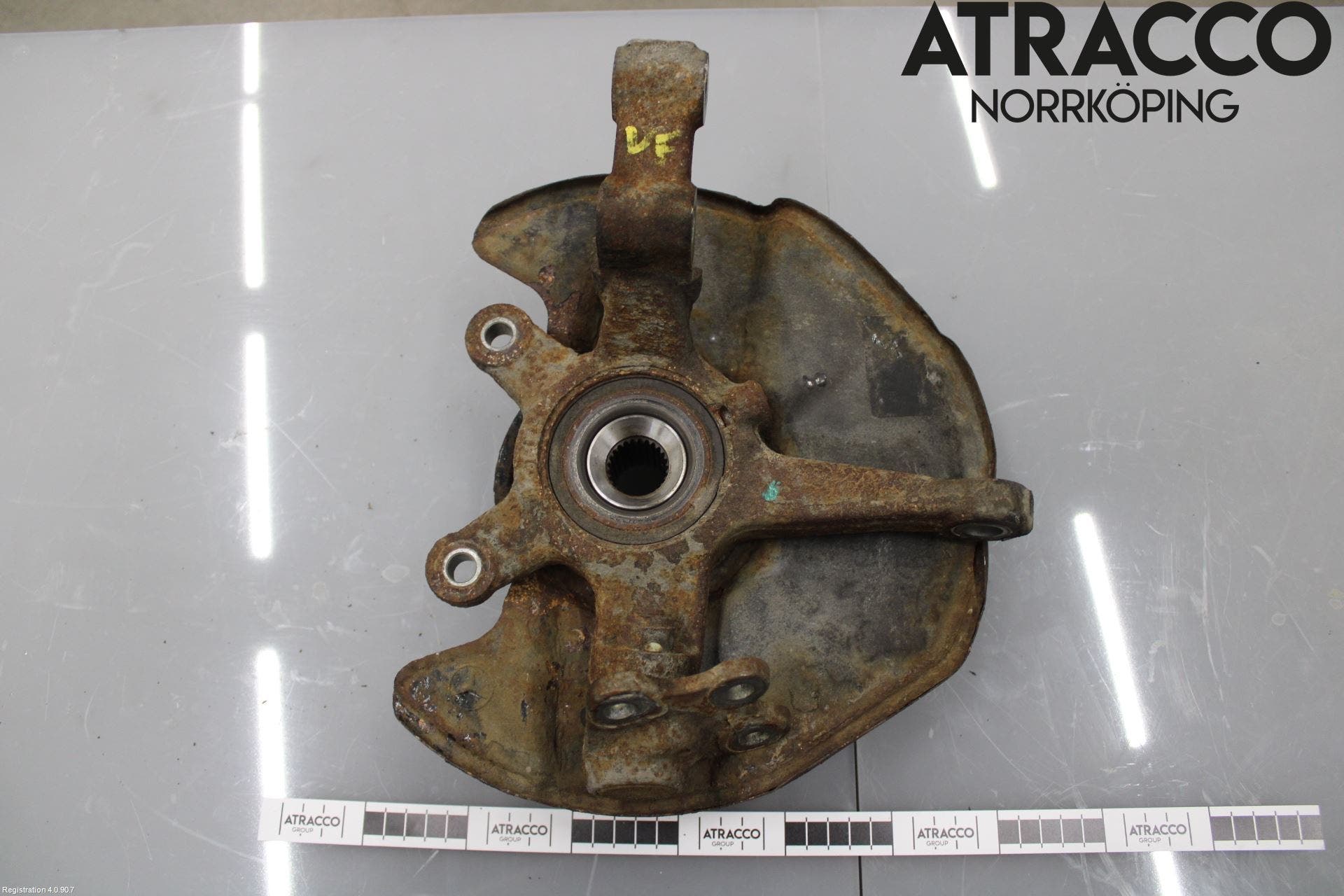 Mercedes-Benz MB B-KLASS (W245) 05-12 Styrspindel Lagerhus Vä