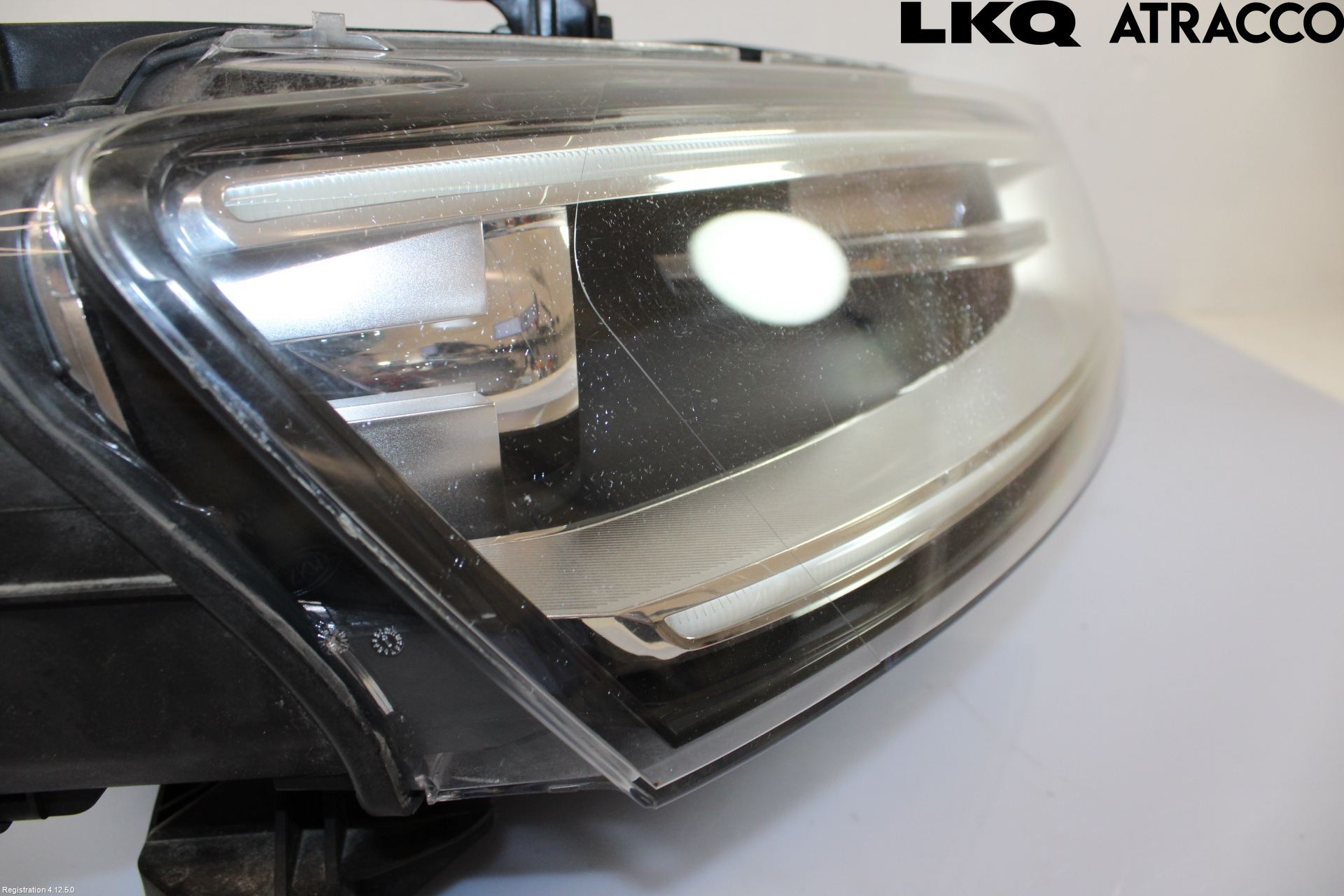 Audi Q3 8U 12-18 Strålkastare Höger