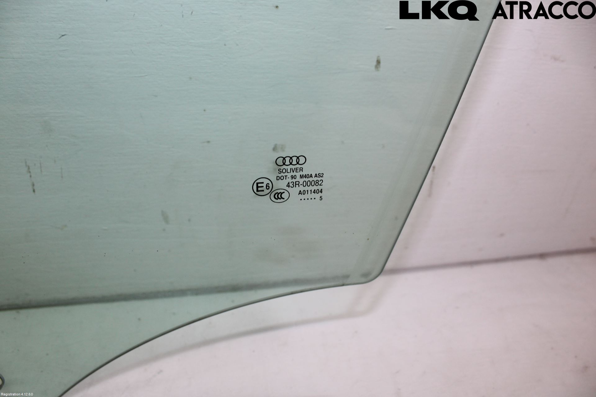 Audi Q3 8U 12-18 Dörruta Fram Vänster