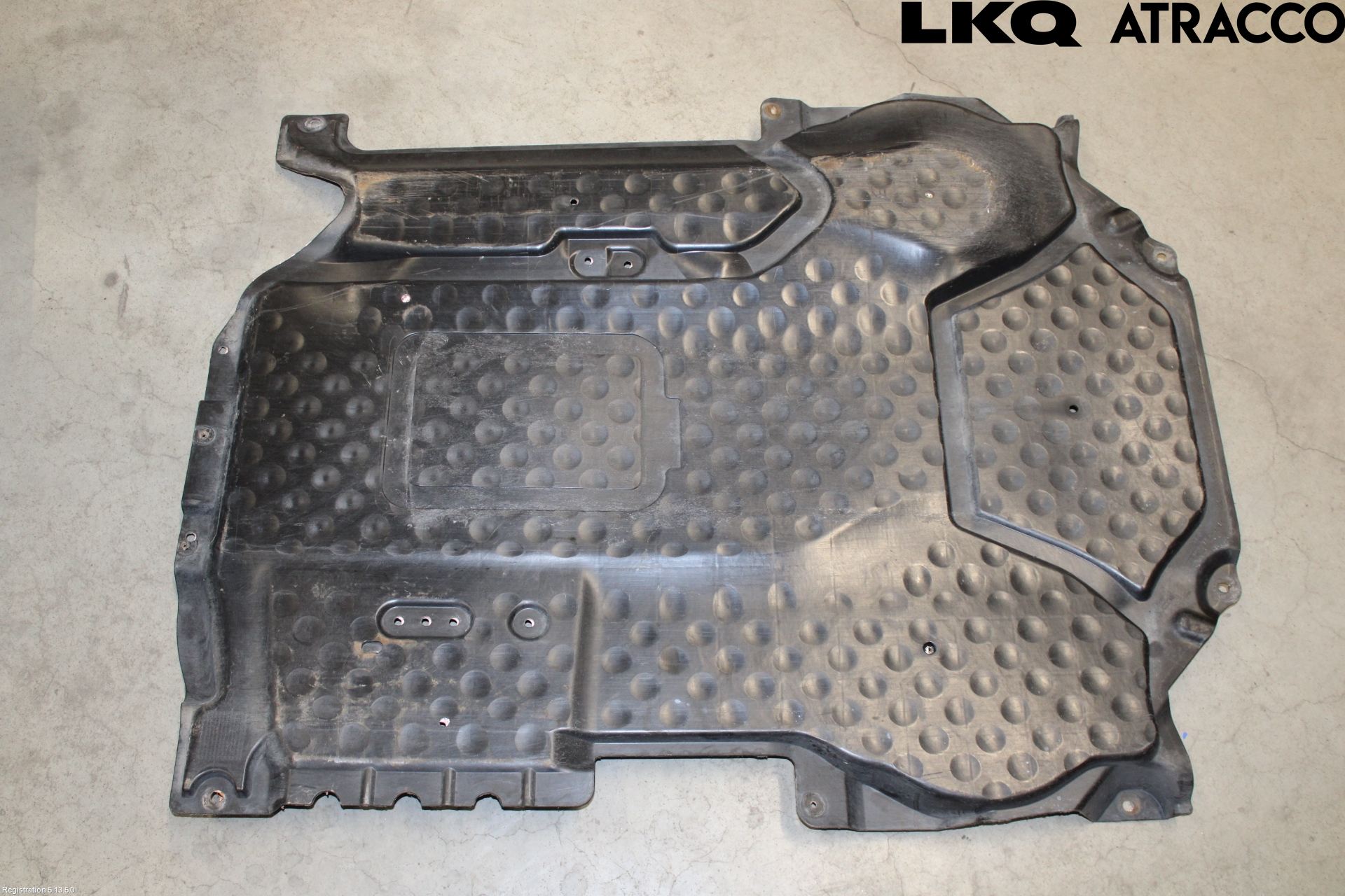 Mercedes-Benz MB E-KLASS (W212) 09-16 Hasplåt Plåt-Plast