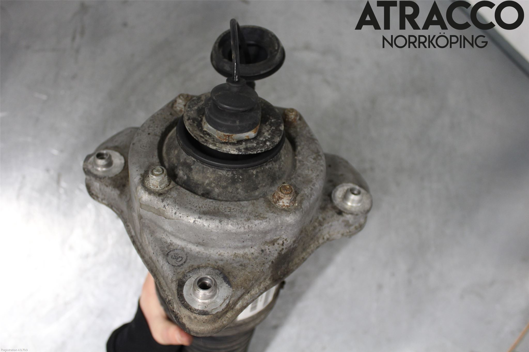 Audi A8/S8 4E  02-09 Fjäderben Fram Vänster