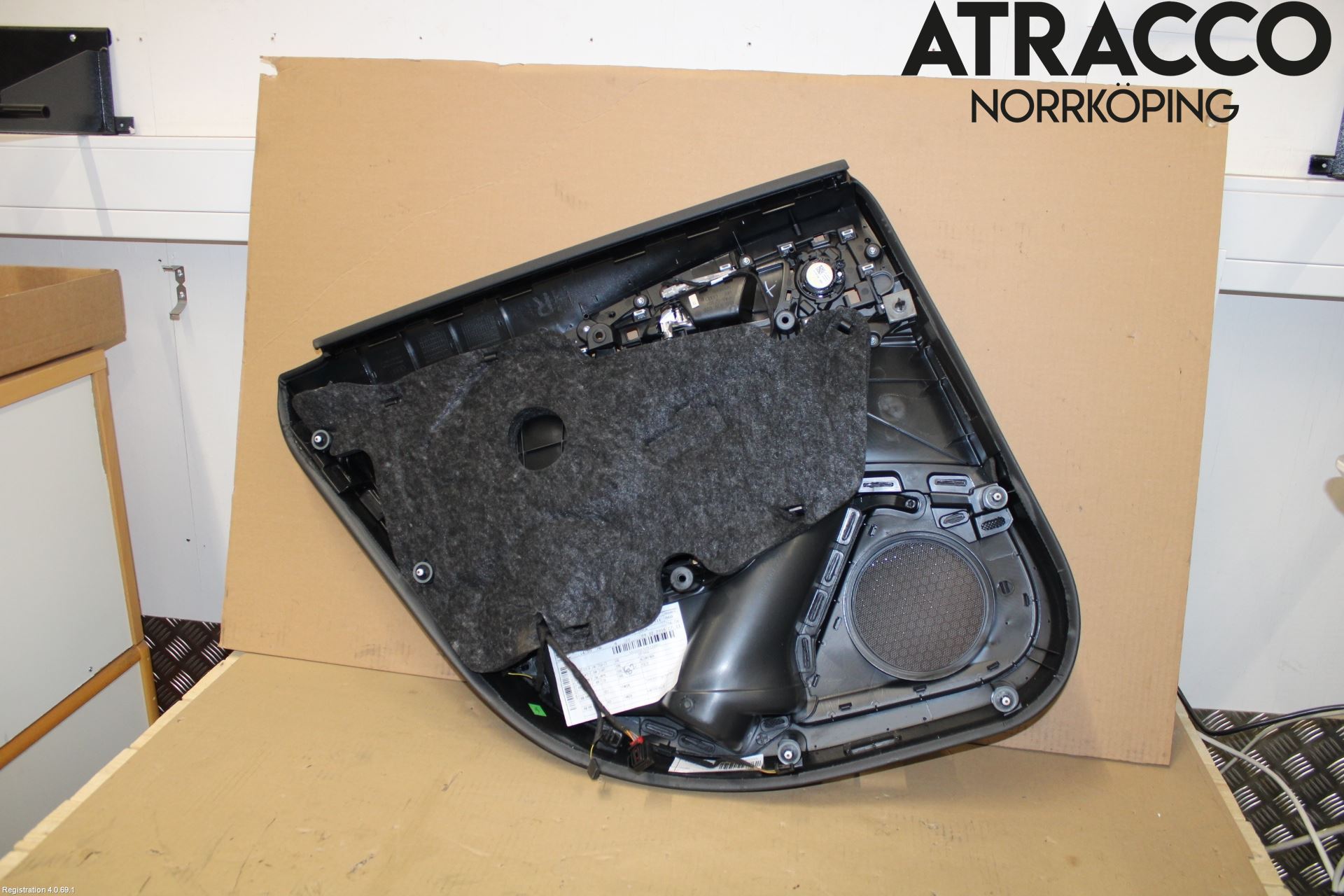 Audi A6 ALLROAD 12-18 Dörrklädsel Hö