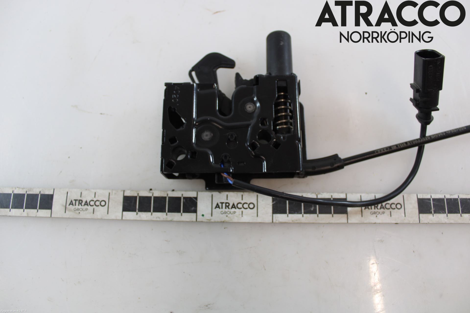 Audi A3/S3 8Y 21- Huvlås