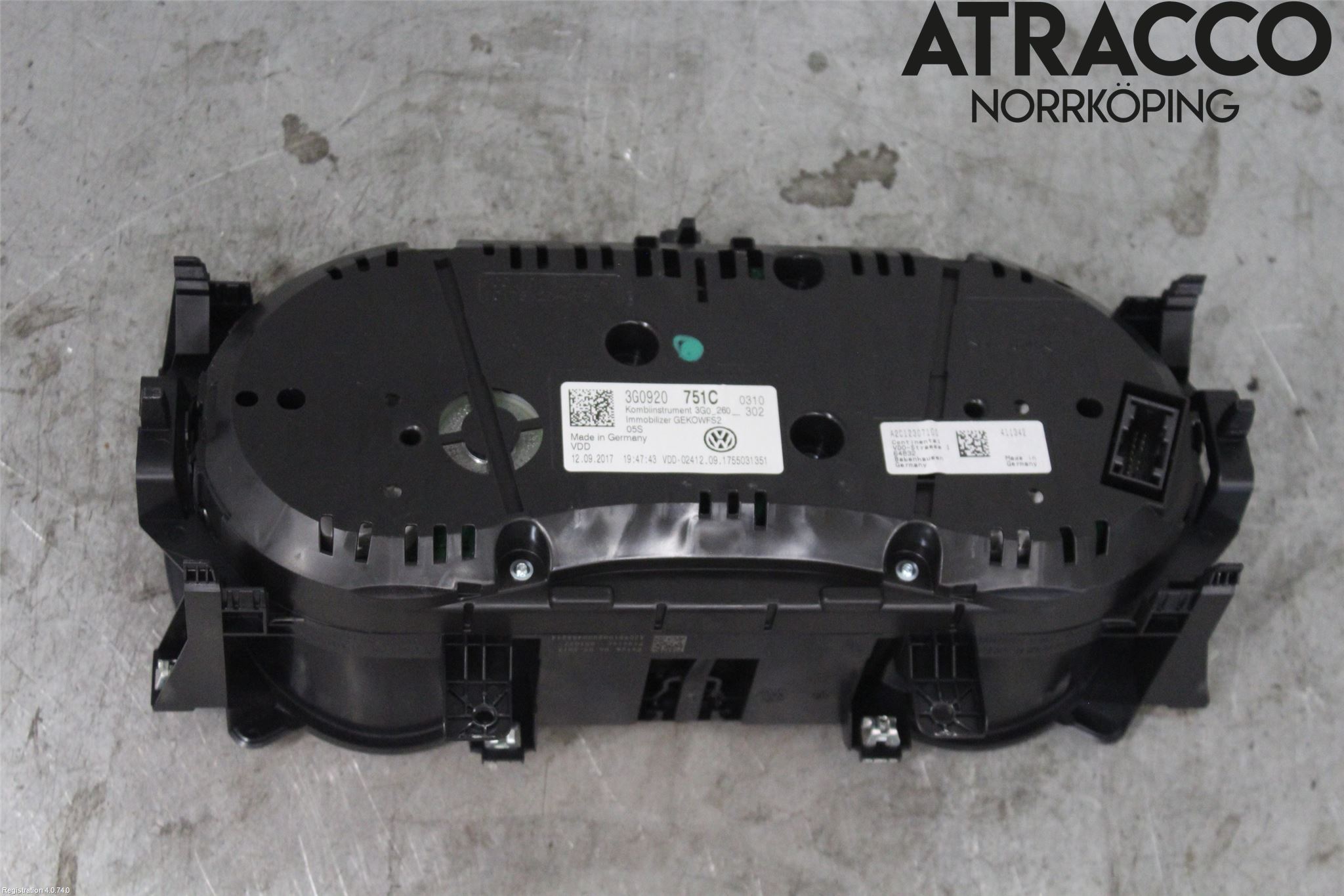 Volkswagen VW PASSAT 15-19 Instrument Komb