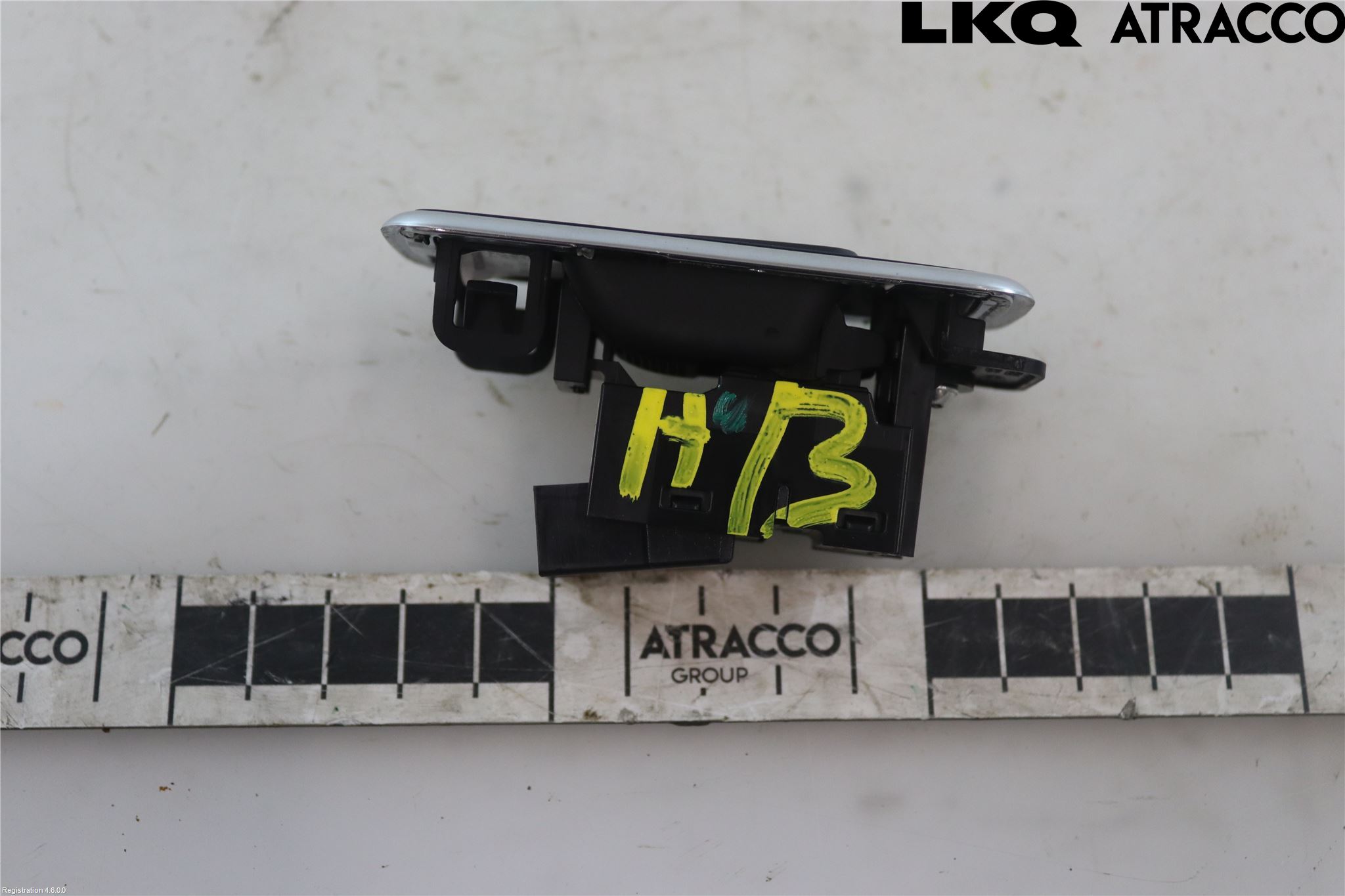 Jaguar F-PACE Strömställare Elhiss