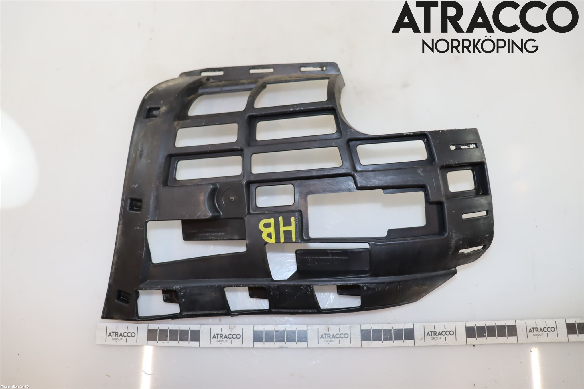 Volkswagen VW CADDY 11-15 Stötfångarfäste Bak Hö