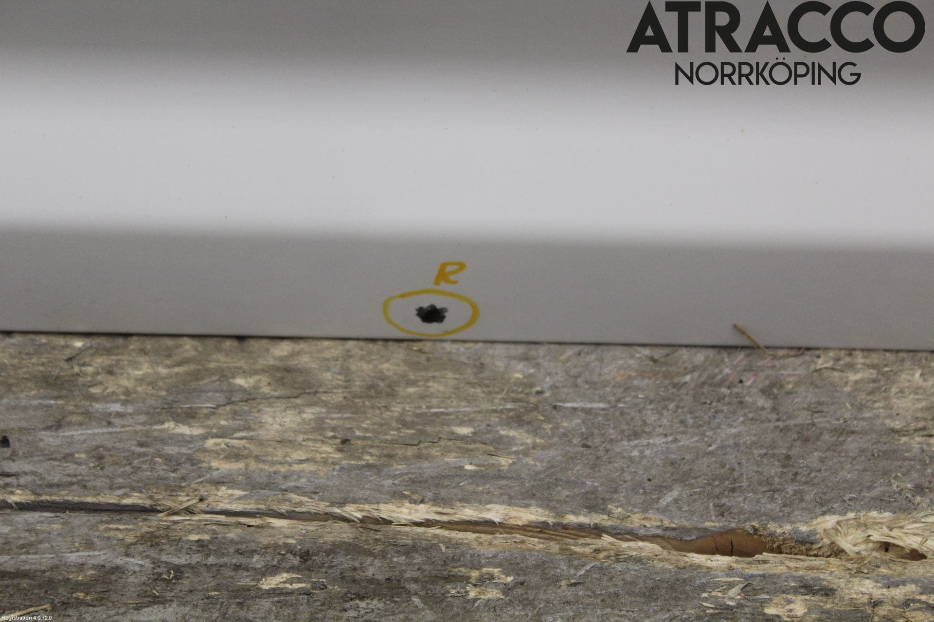 Volkswagen VW TOURAN 10-15 Dörr Bak Höger