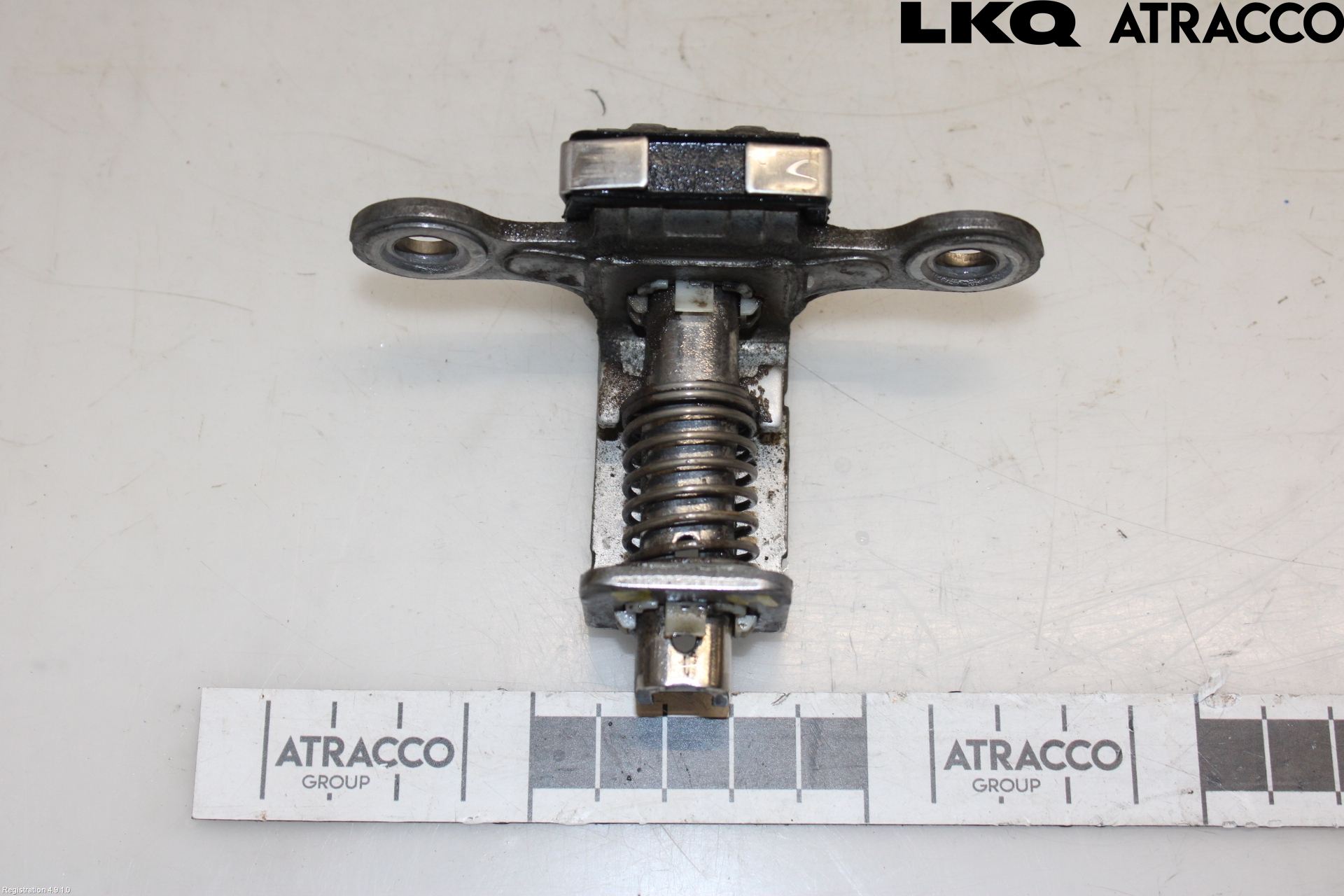 Volkswagen VW AMAROK 2H 10-22 Låskista Baklucka